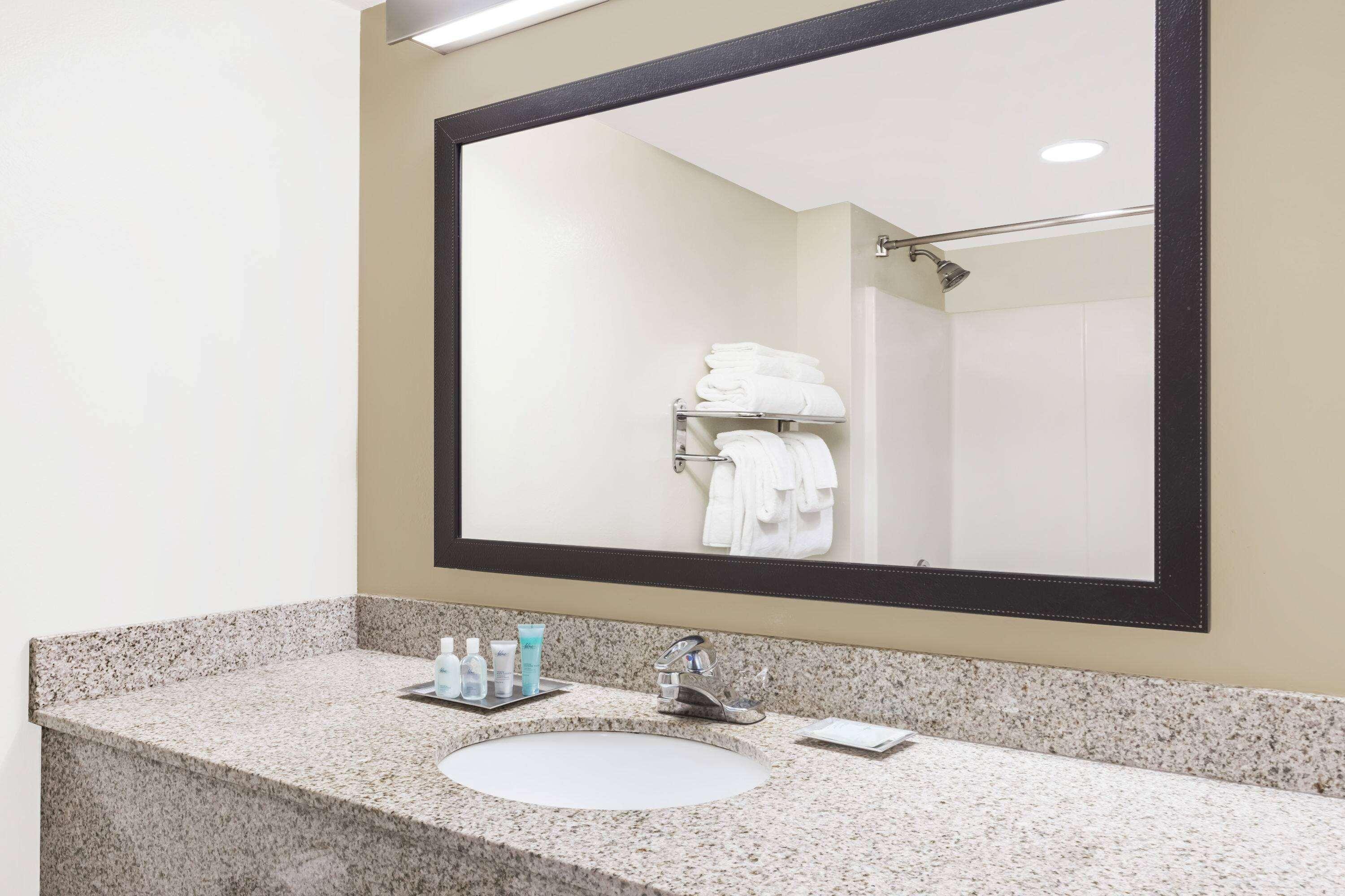 Wyndham Garden Walton Destin 3*