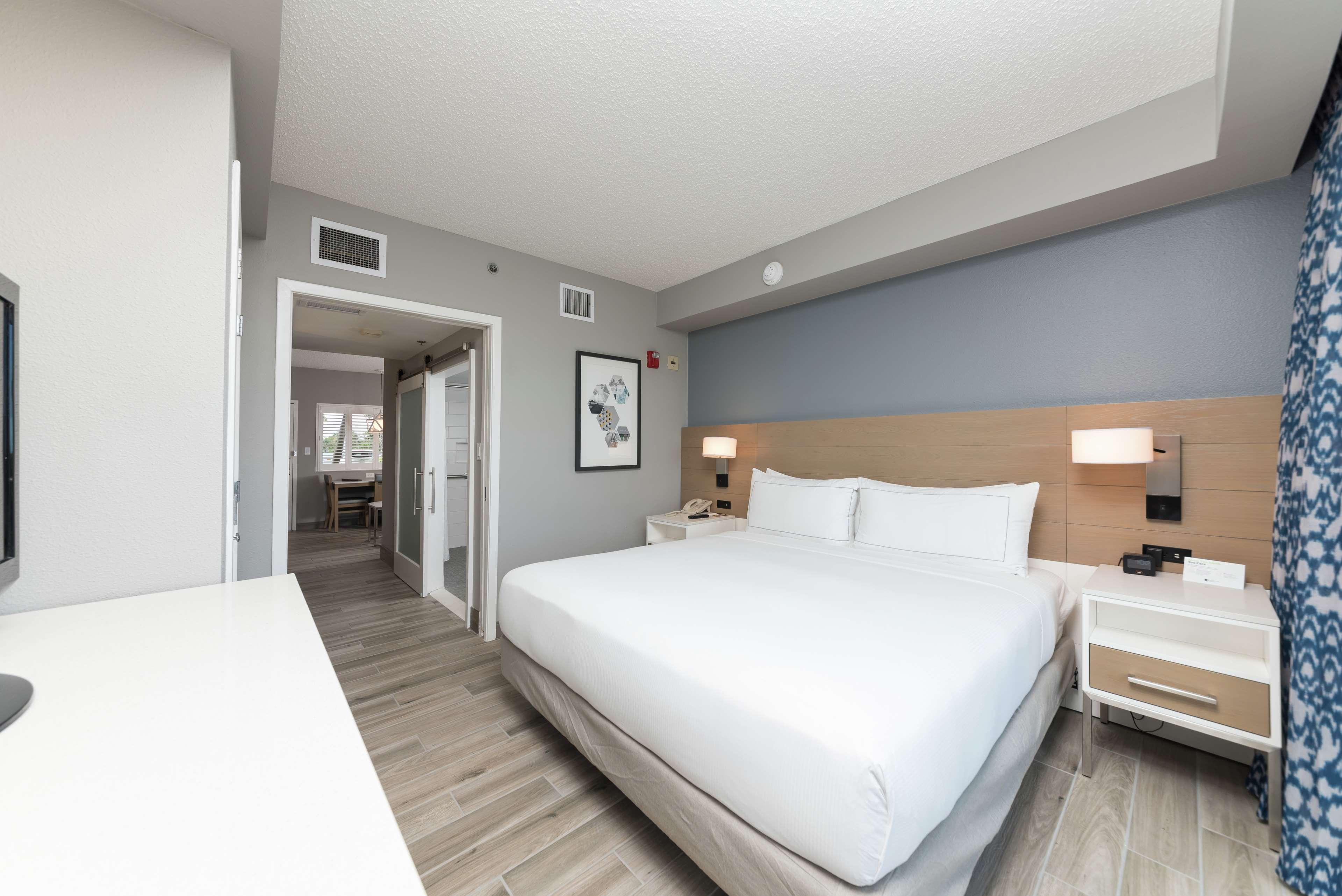 Doubletree By Hilton Oceanfront Melbourne