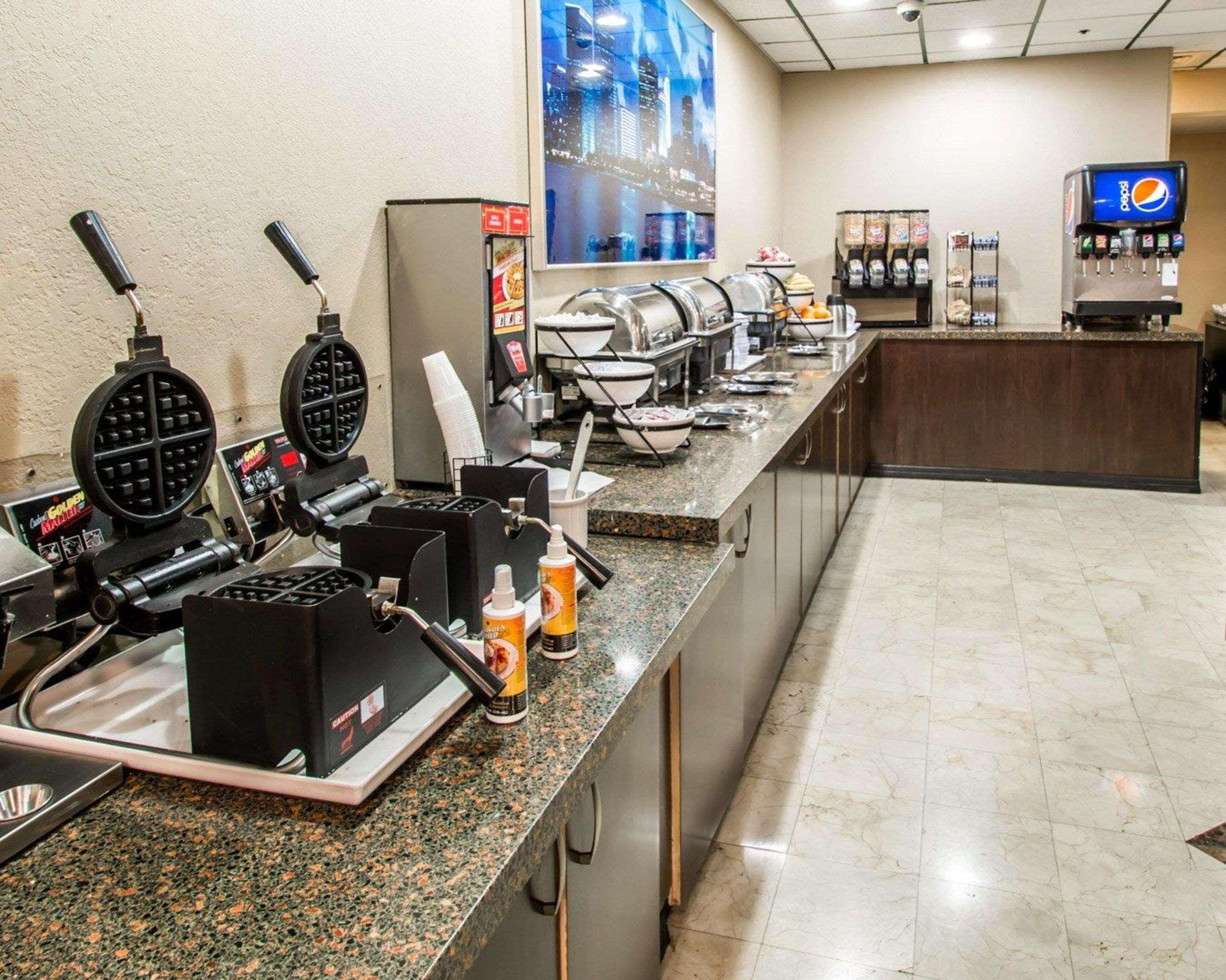 Hotel Clarion & Miami International Airport 2*