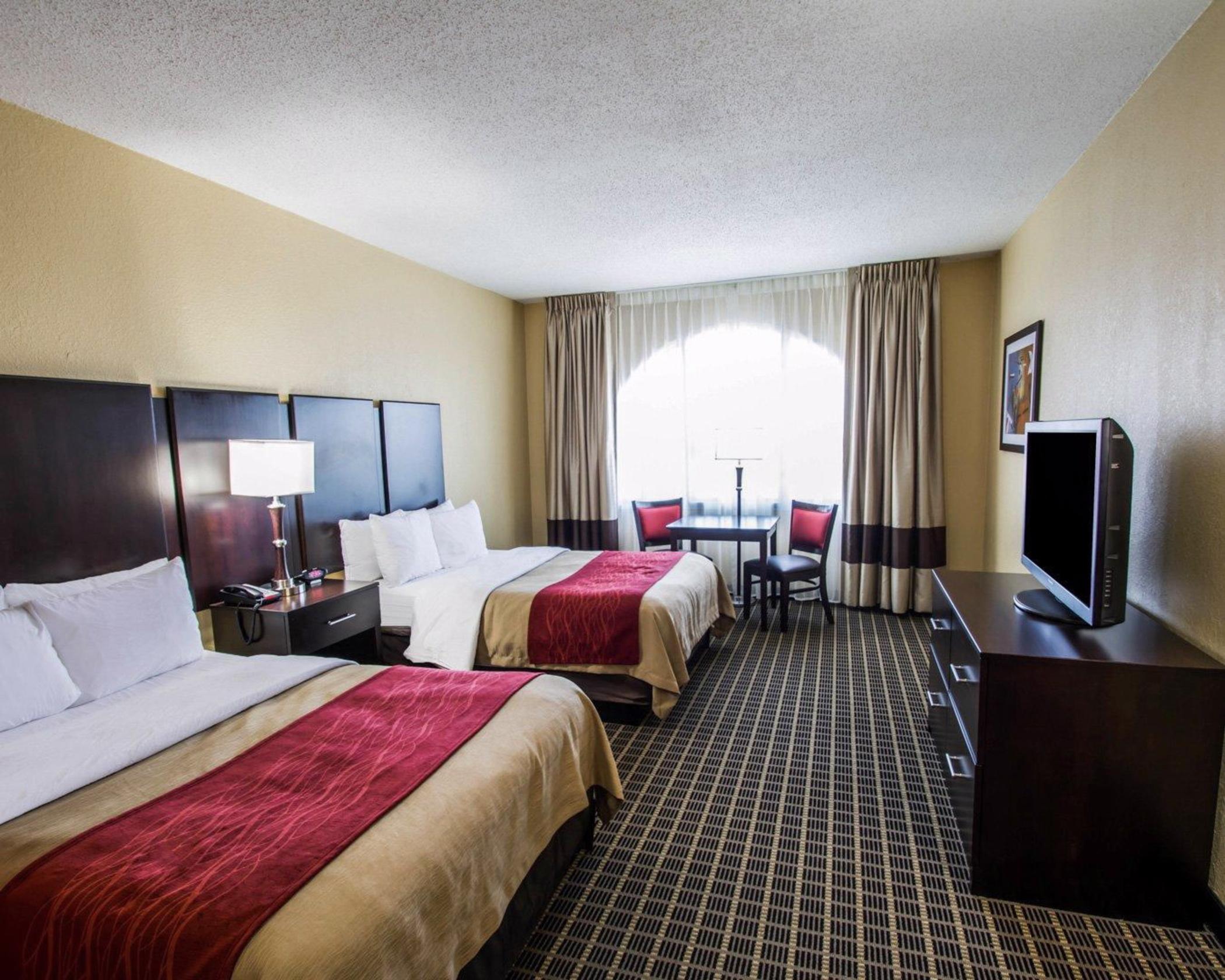 Clarion & Miami International Airport Hotel