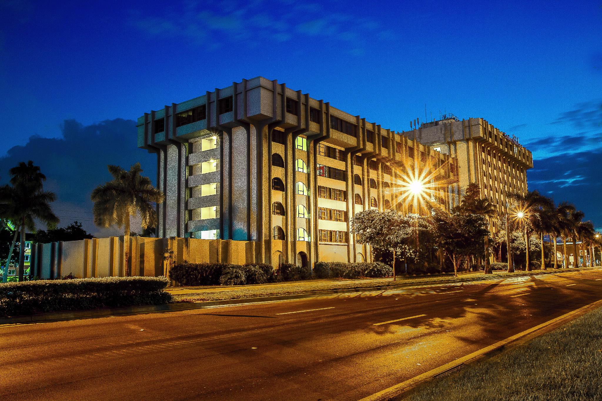 Clarion & Miami International Airport