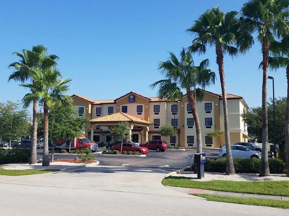 Hotel Comfort & Northeast - Gateway St. Petersburg