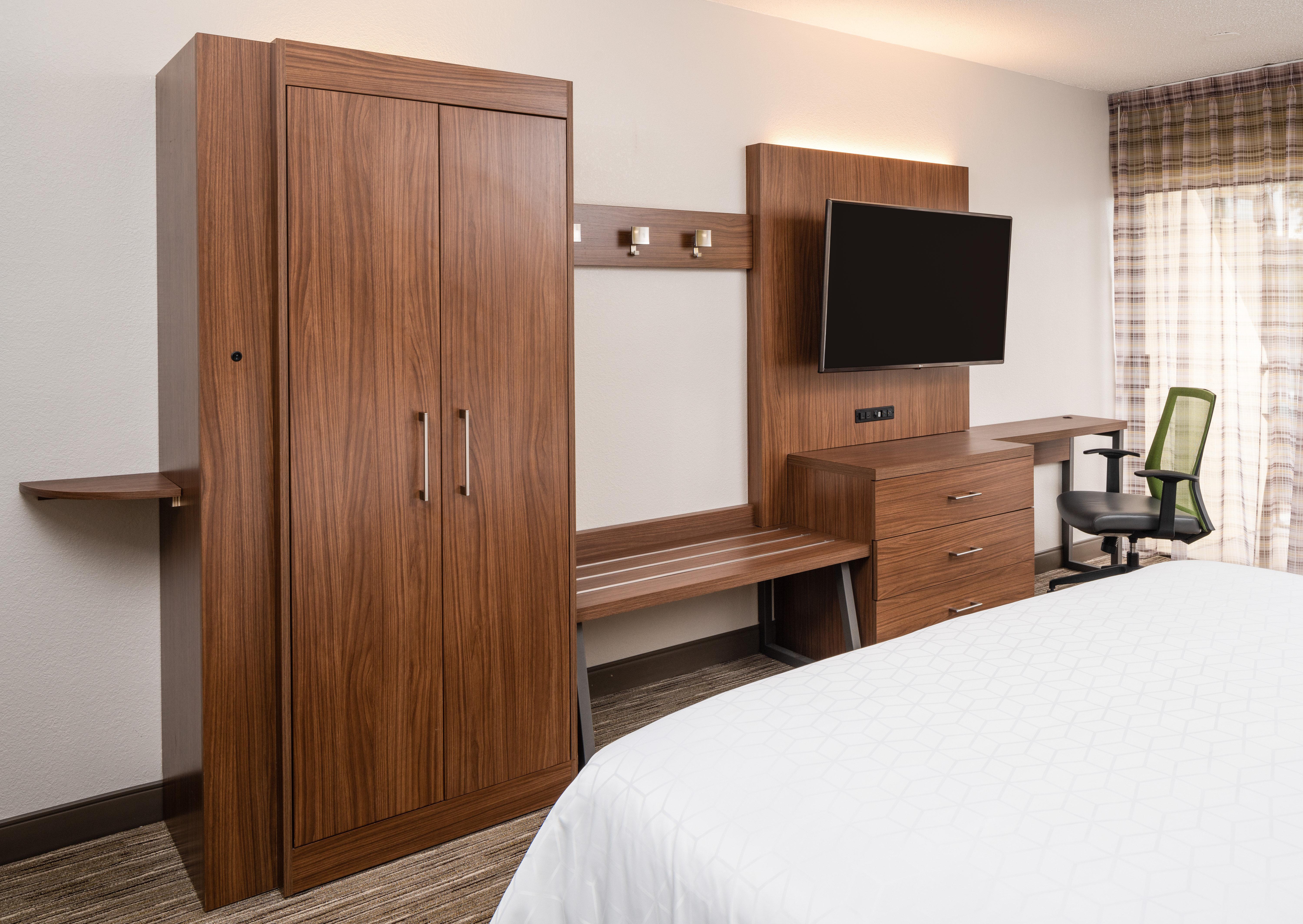 Hotel Express - West By Ihg 3*