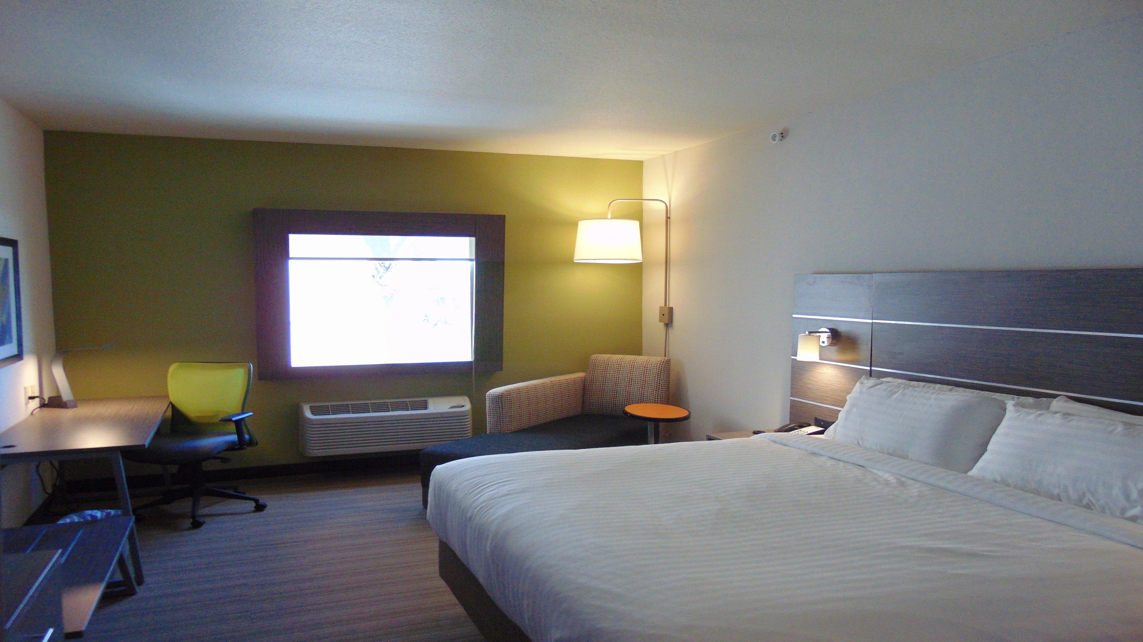 Express & Boynton West By Ihg 3*