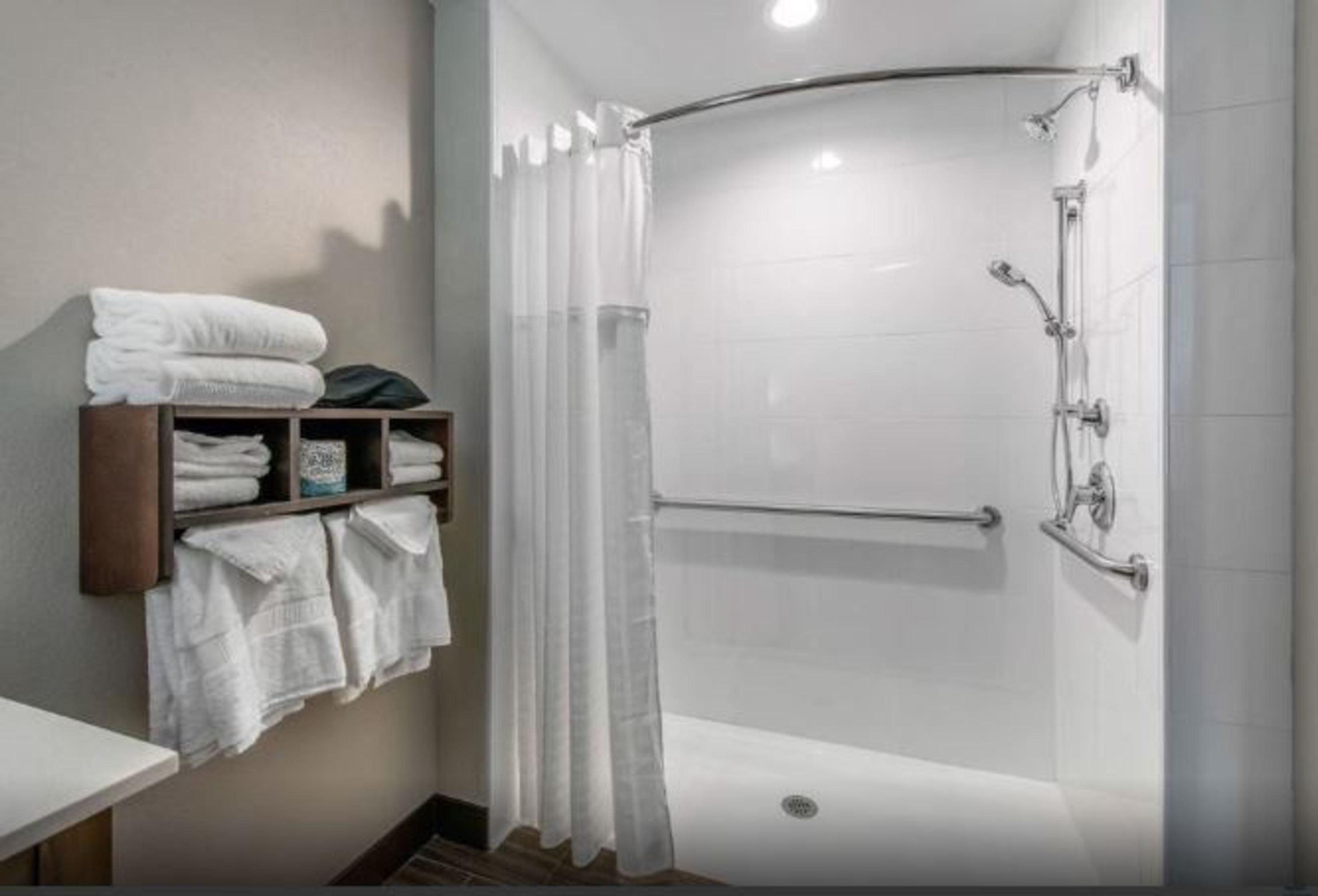 Hotel Comfort Lauderdale Airport & Cruise Port Dania Beach