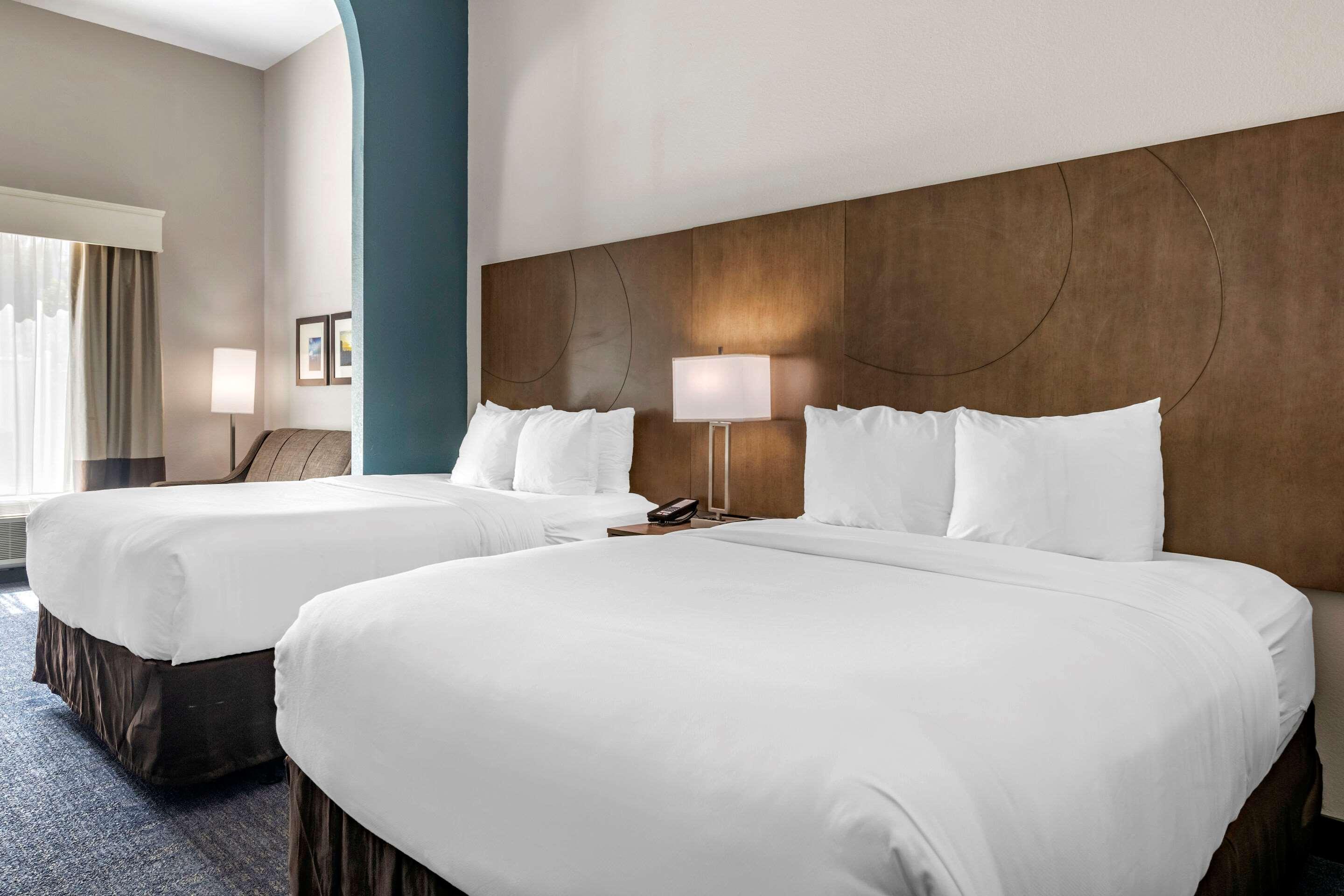 Hotel Comfort Lauderdale Airport & Cruise Port