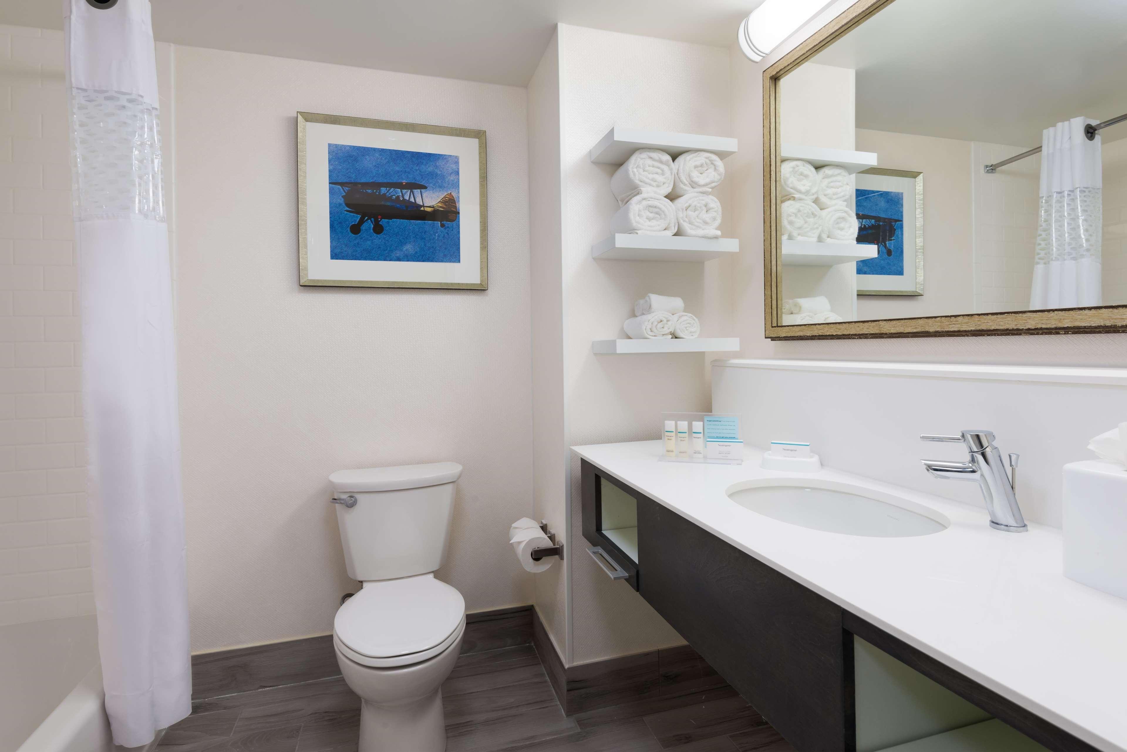 Hotel Hampton & Airport Avion Park Westshore 3*