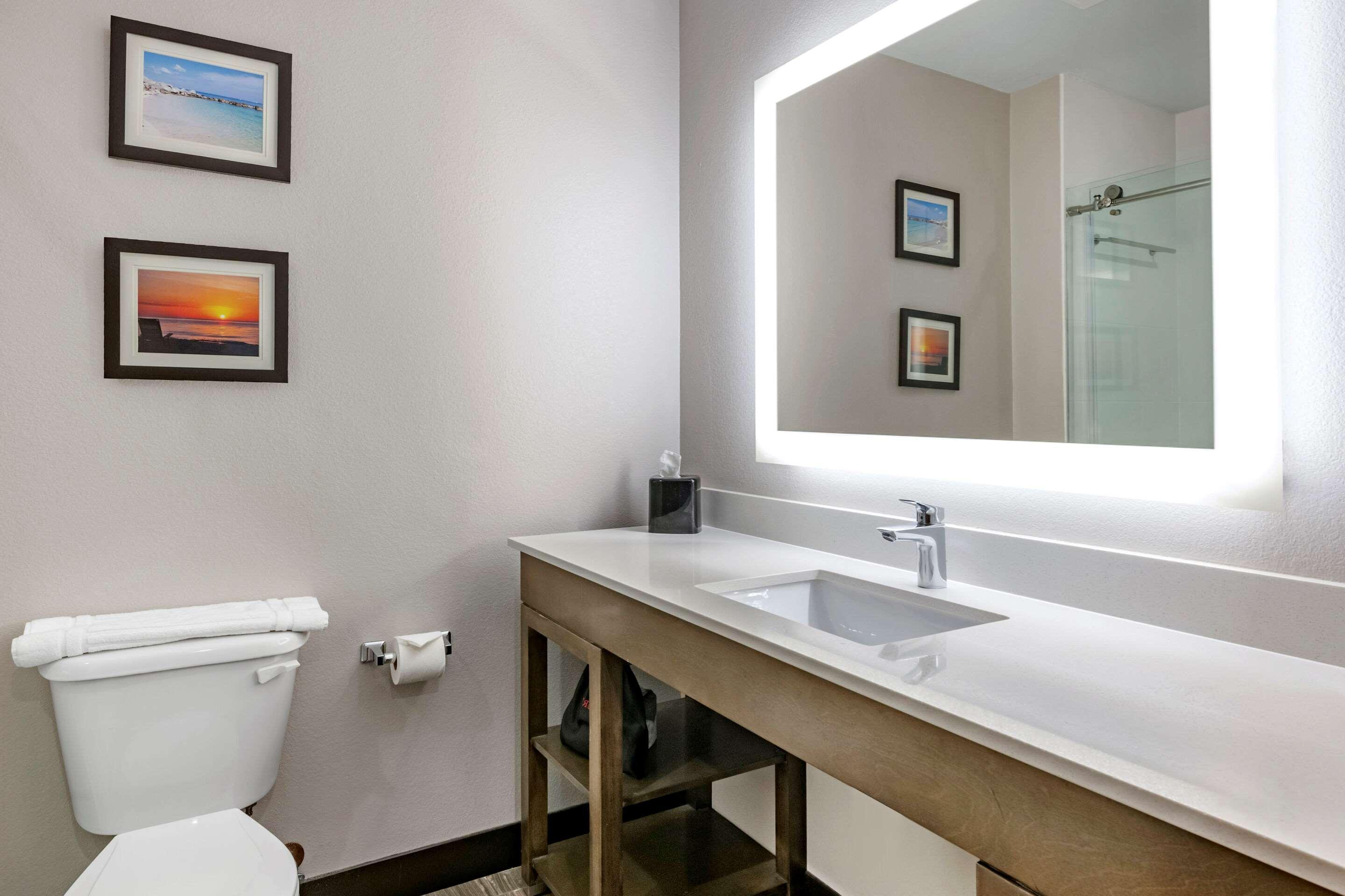 Hotel Comfort Lauderdale Airport & Cruise Port Dania Beach