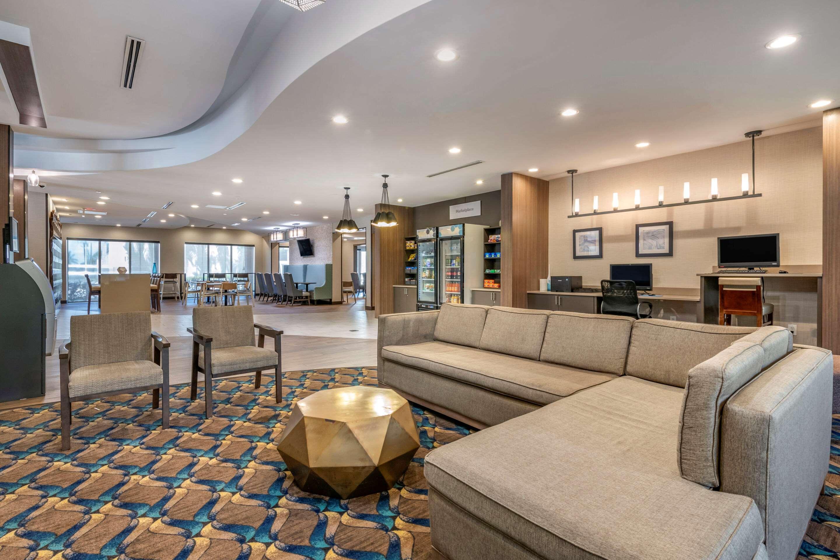 Comfort Lauderdale Airport & Cruise Port Hotel Dania Beach