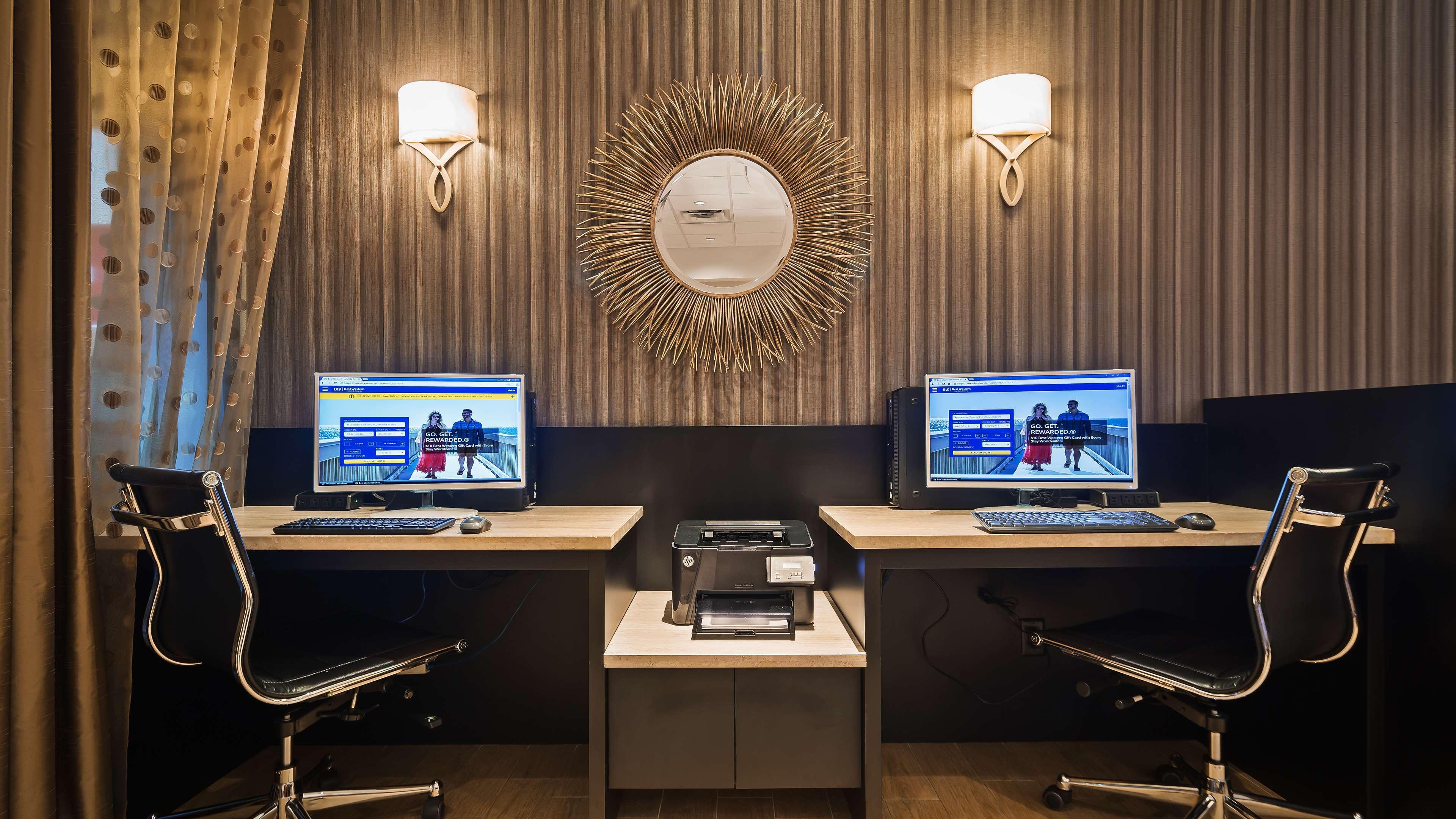 Hotel Western Hollywood/aventura 3*