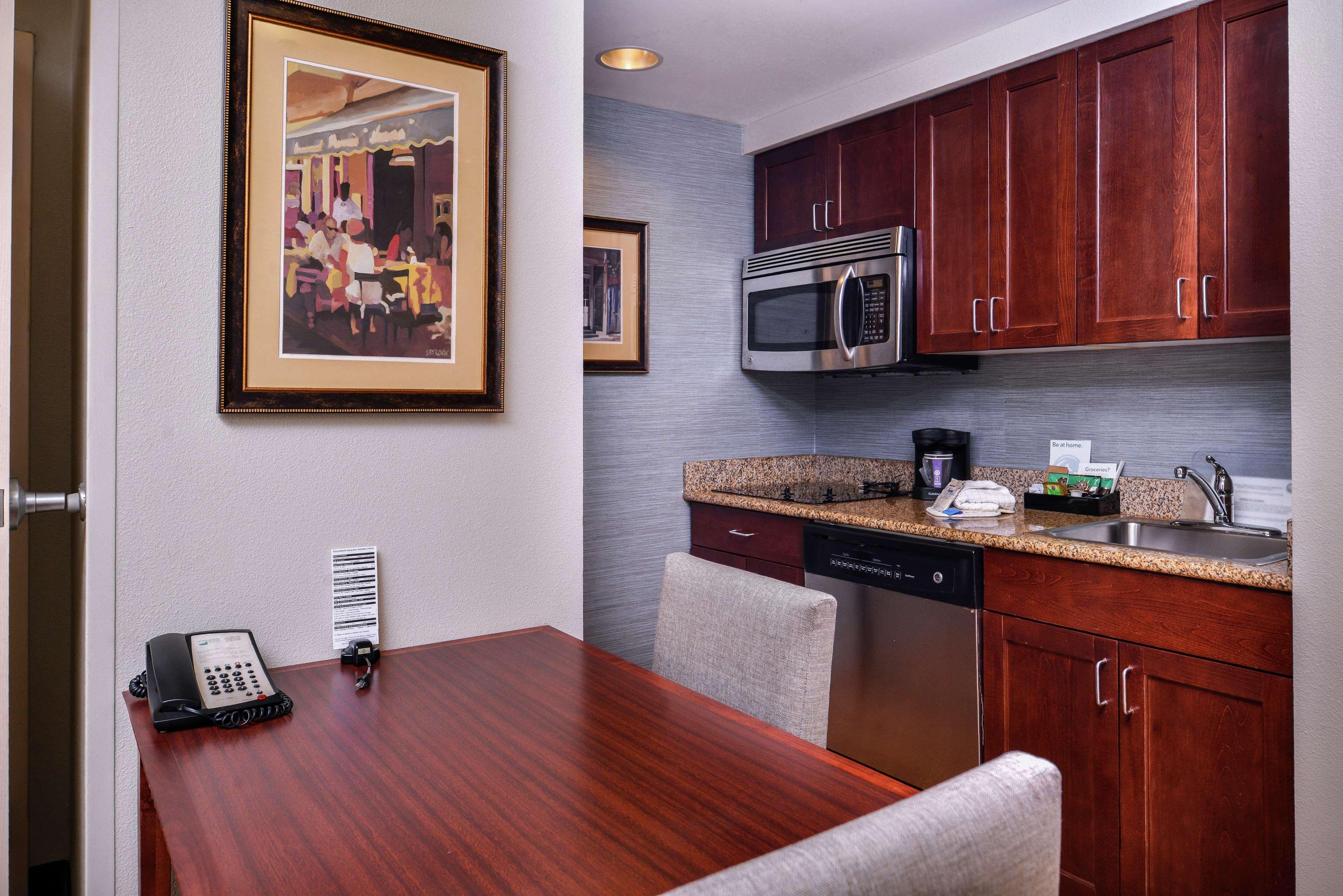 Homewood By Hilton Jacksonville-downtown/southbank