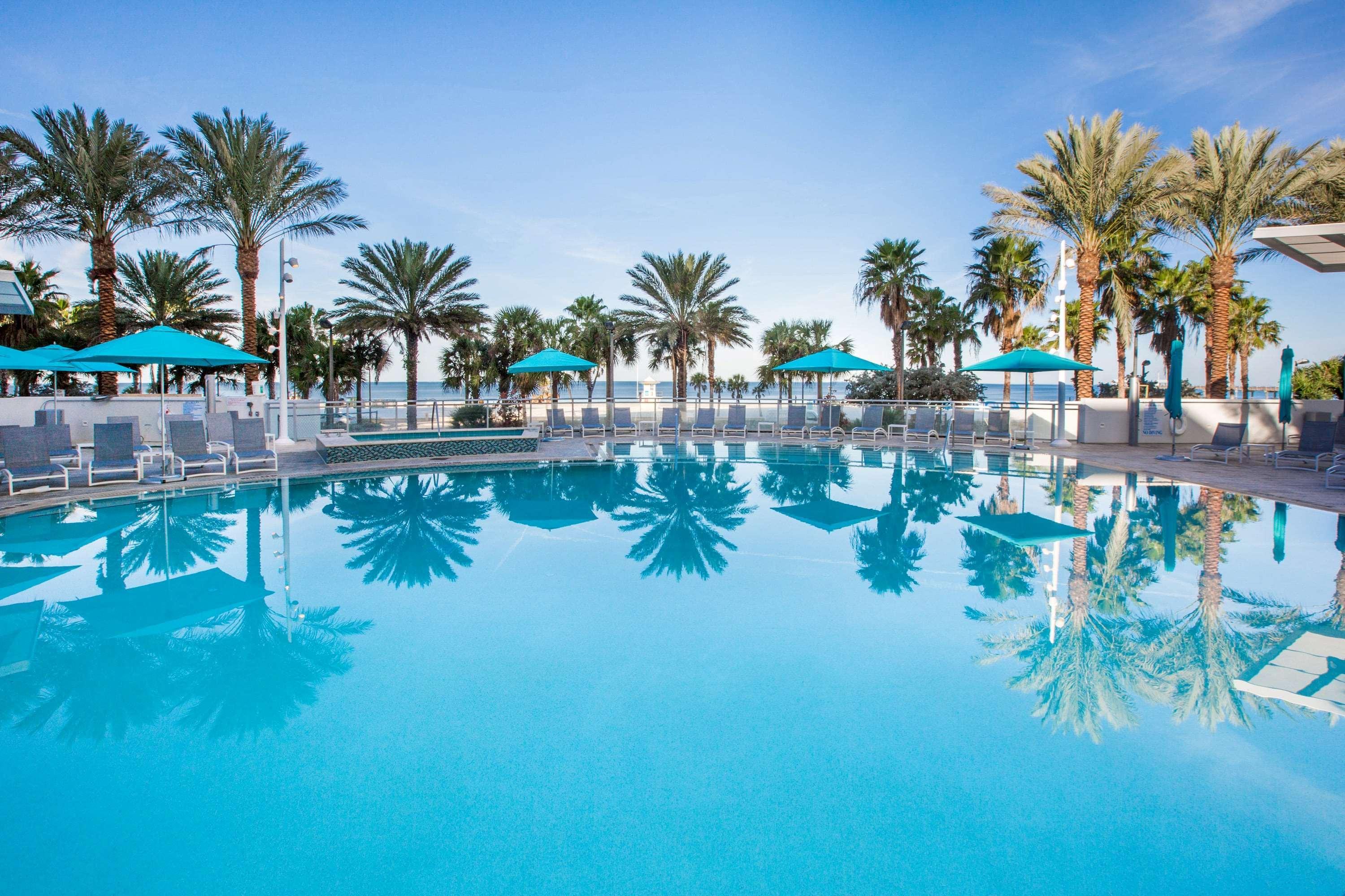 Wyndham Grand Beach 4*