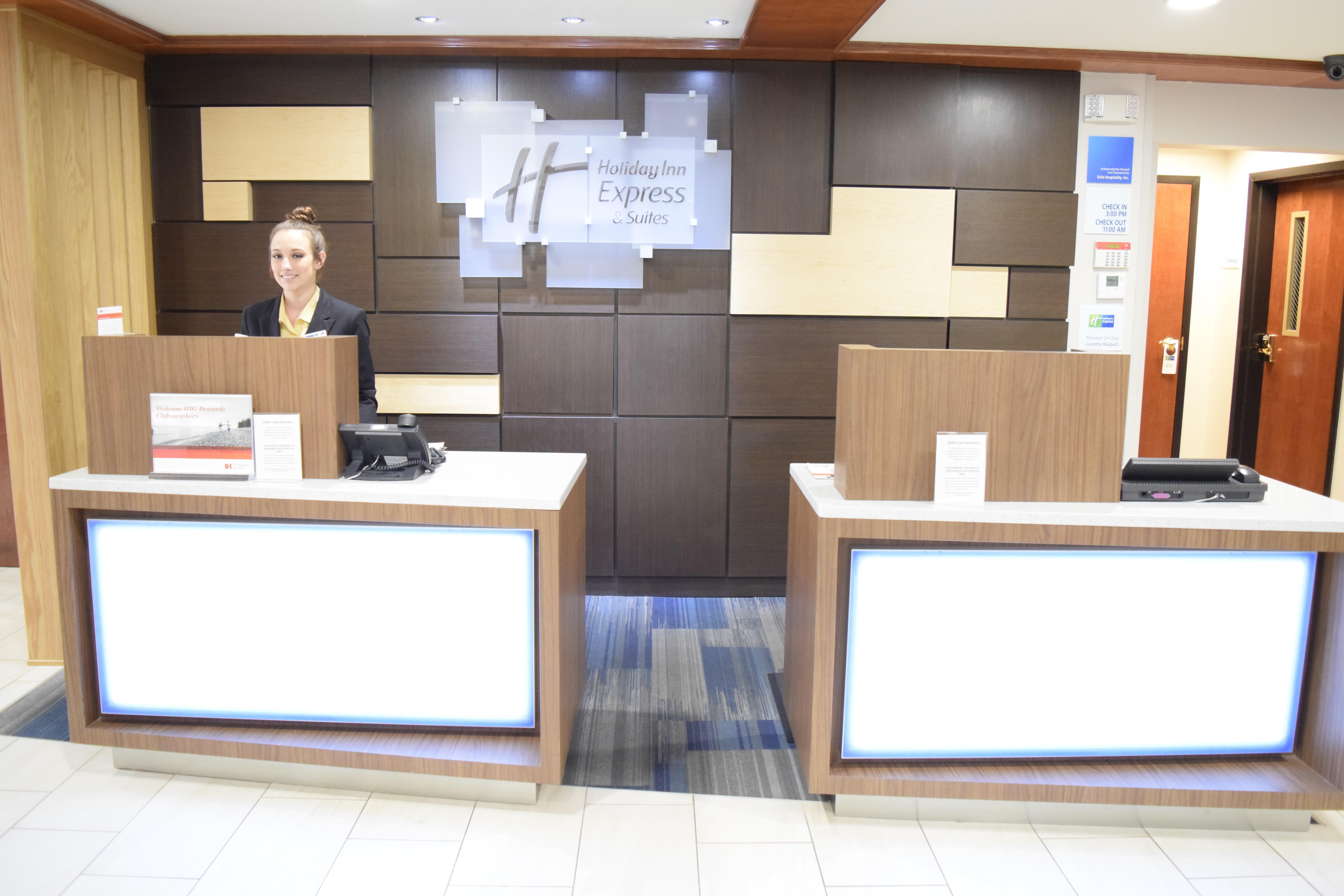 Express & Pensacola West I-10 By Ihg Hotel 2*