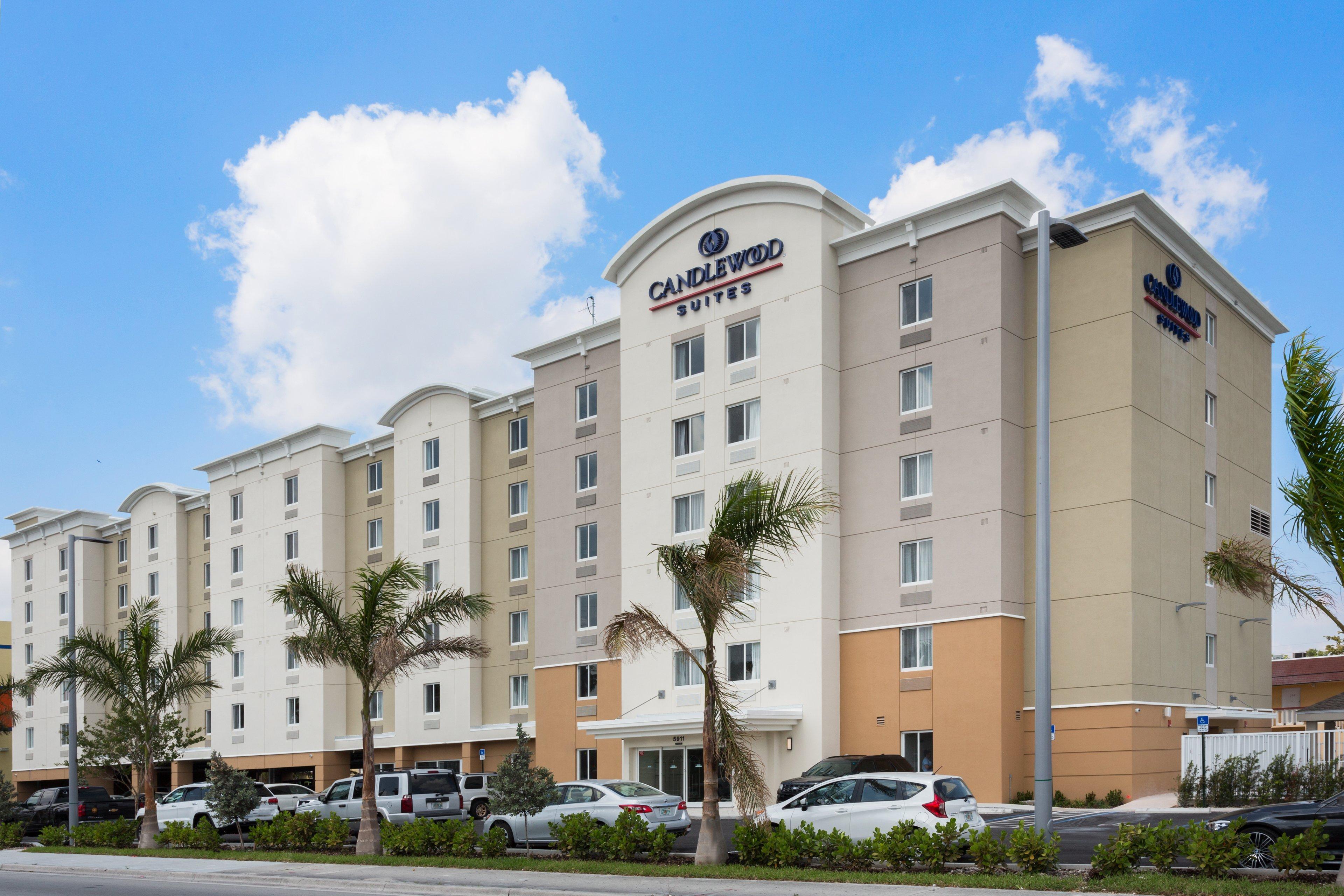 Candlewood Miami Intl Airport - 36th St By Ihg Hotel 3*
