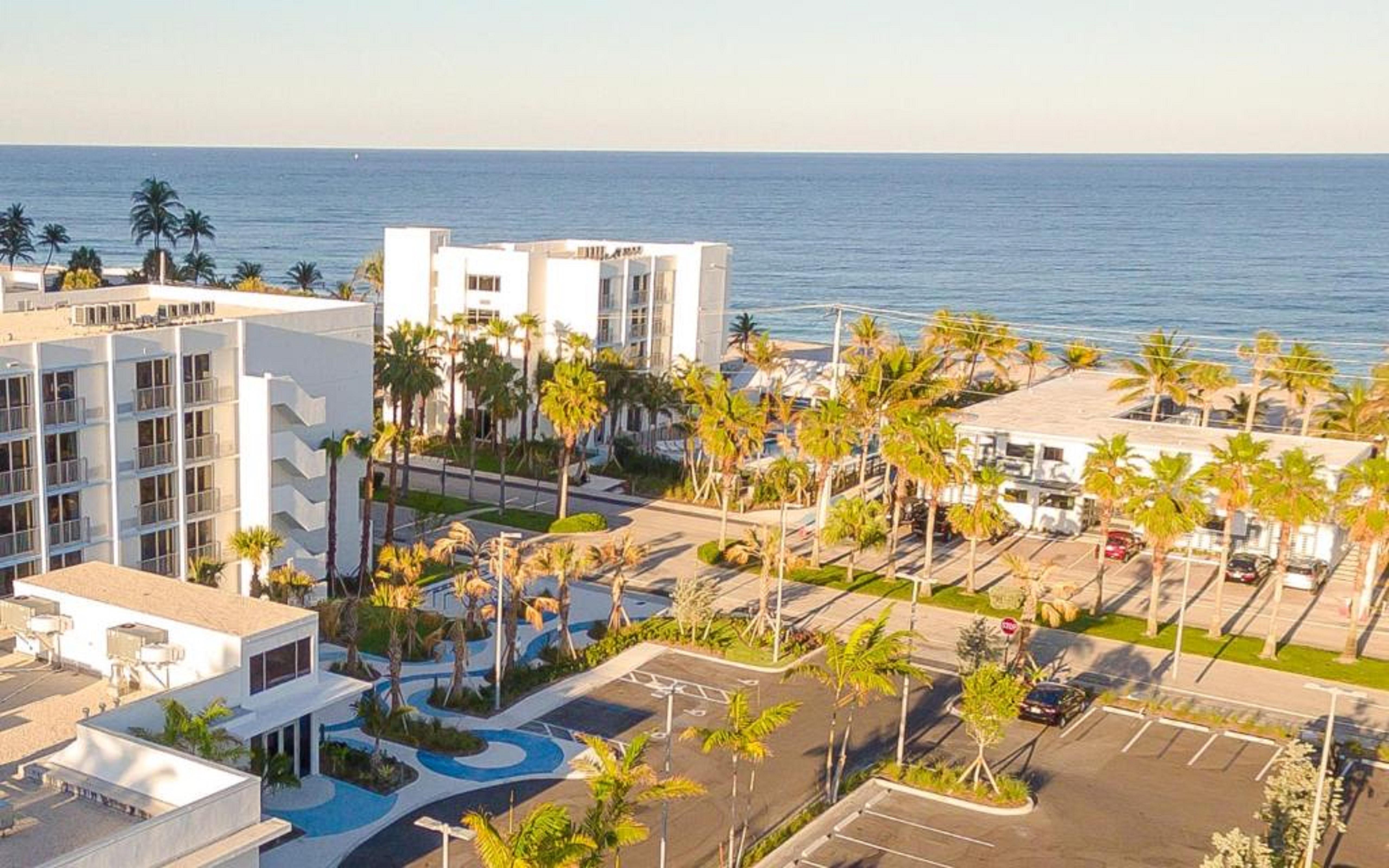 Hotel Plunge 4*