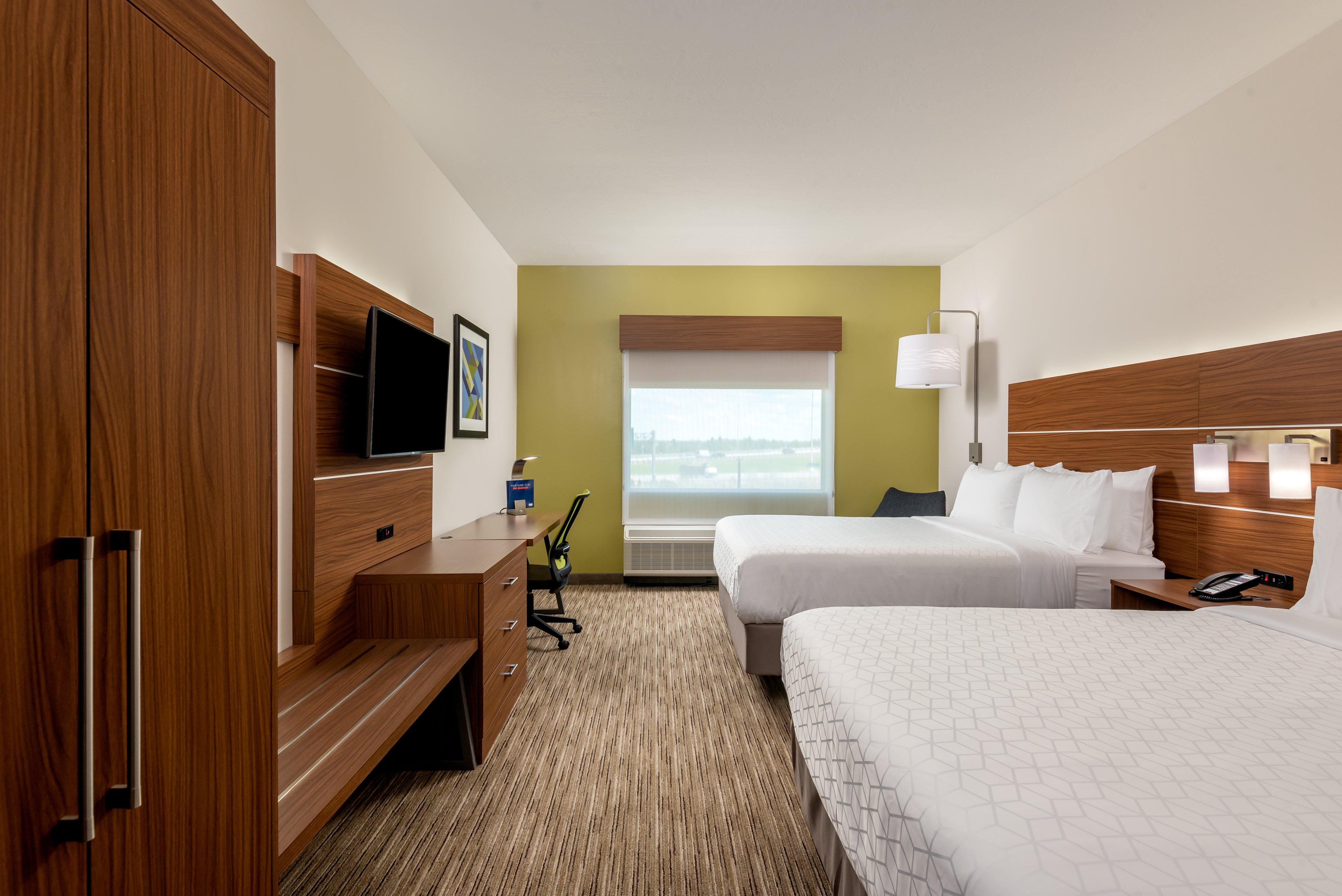 Express & - By Ihg