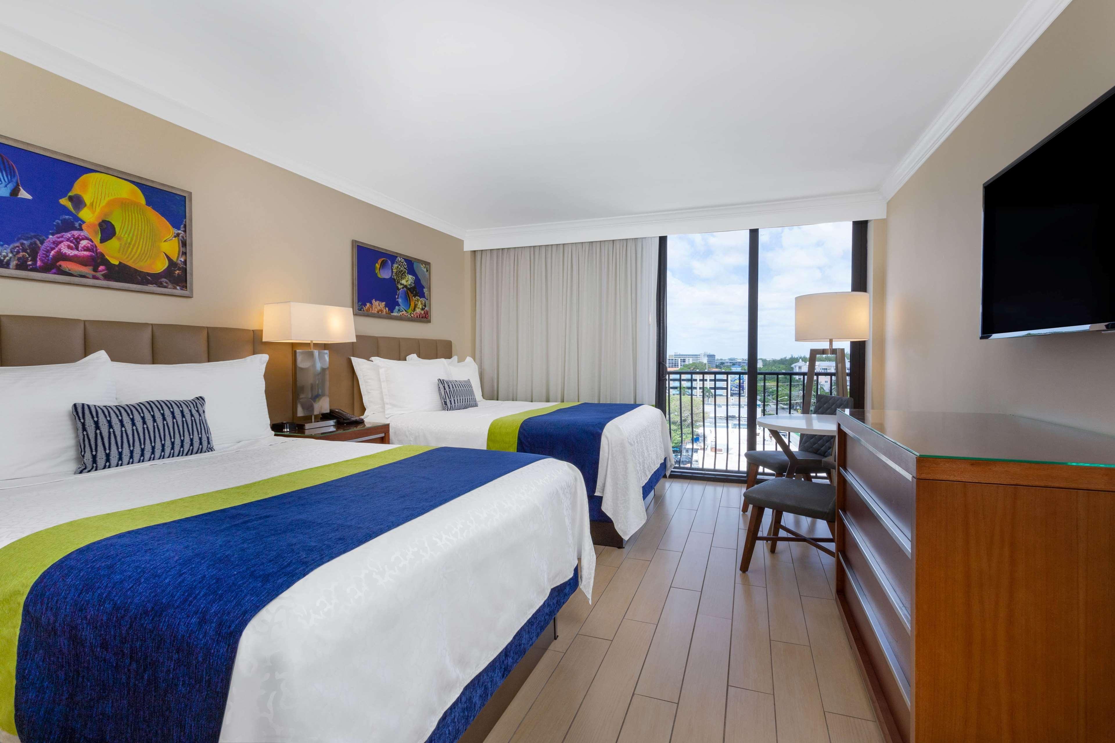 Wyndham Deerfield