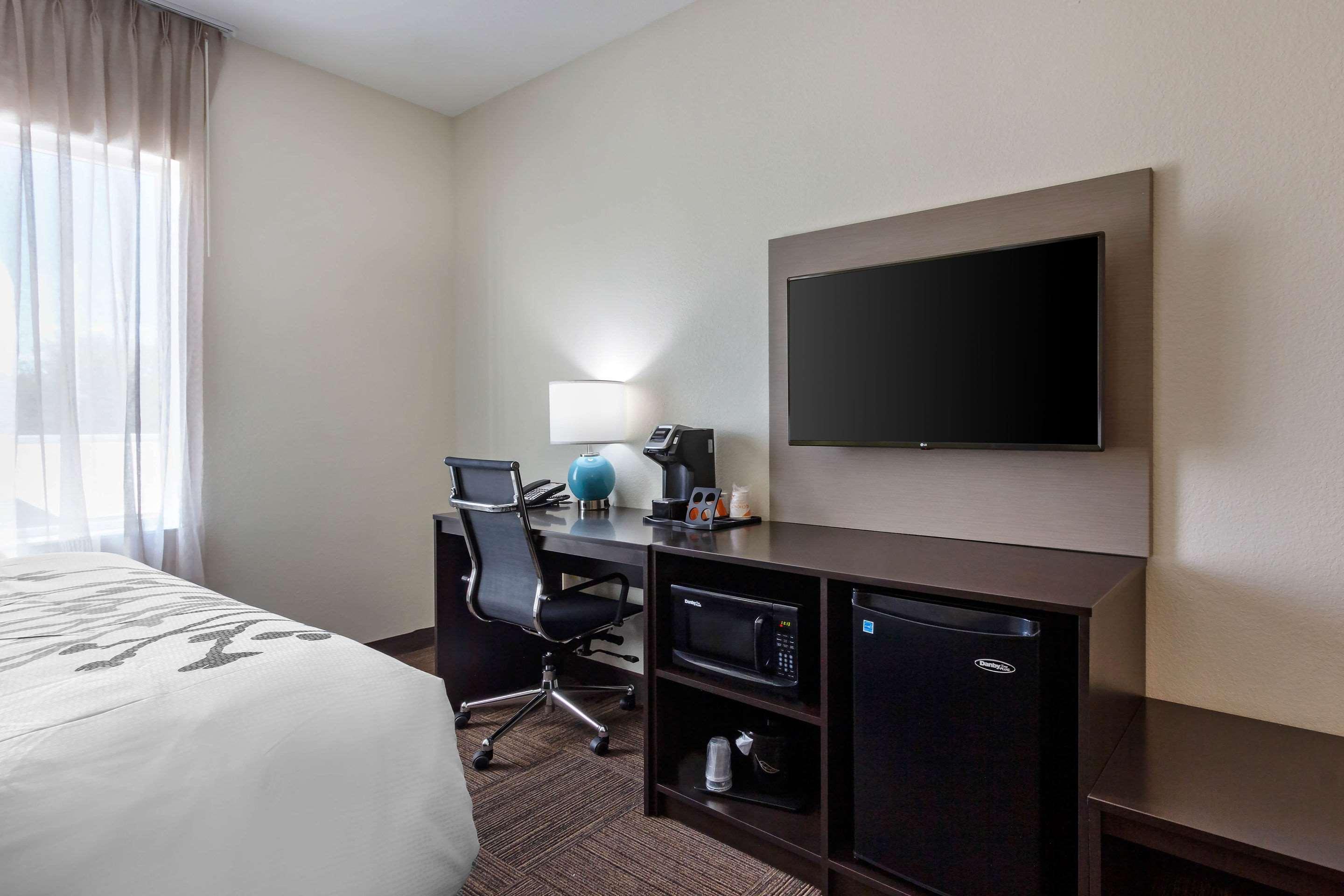 Sleep & South Hotel