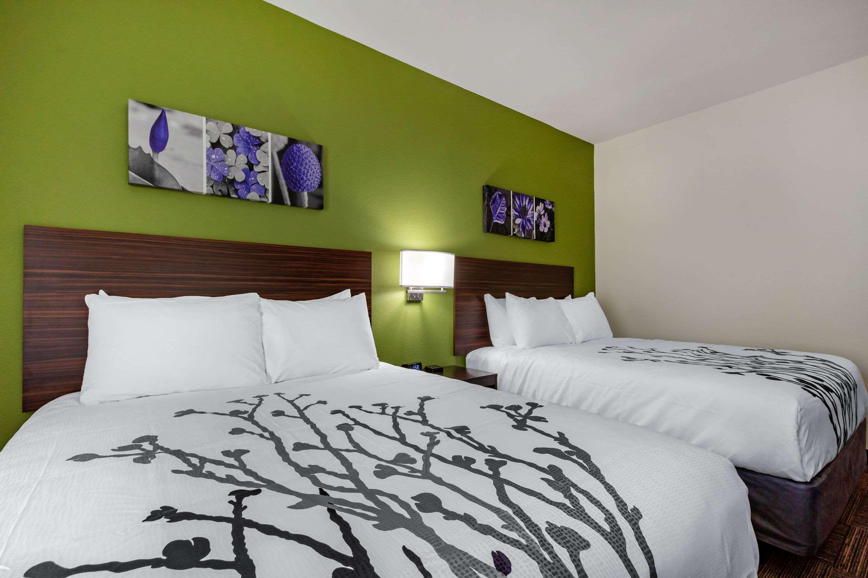 Sleep & South Hotel