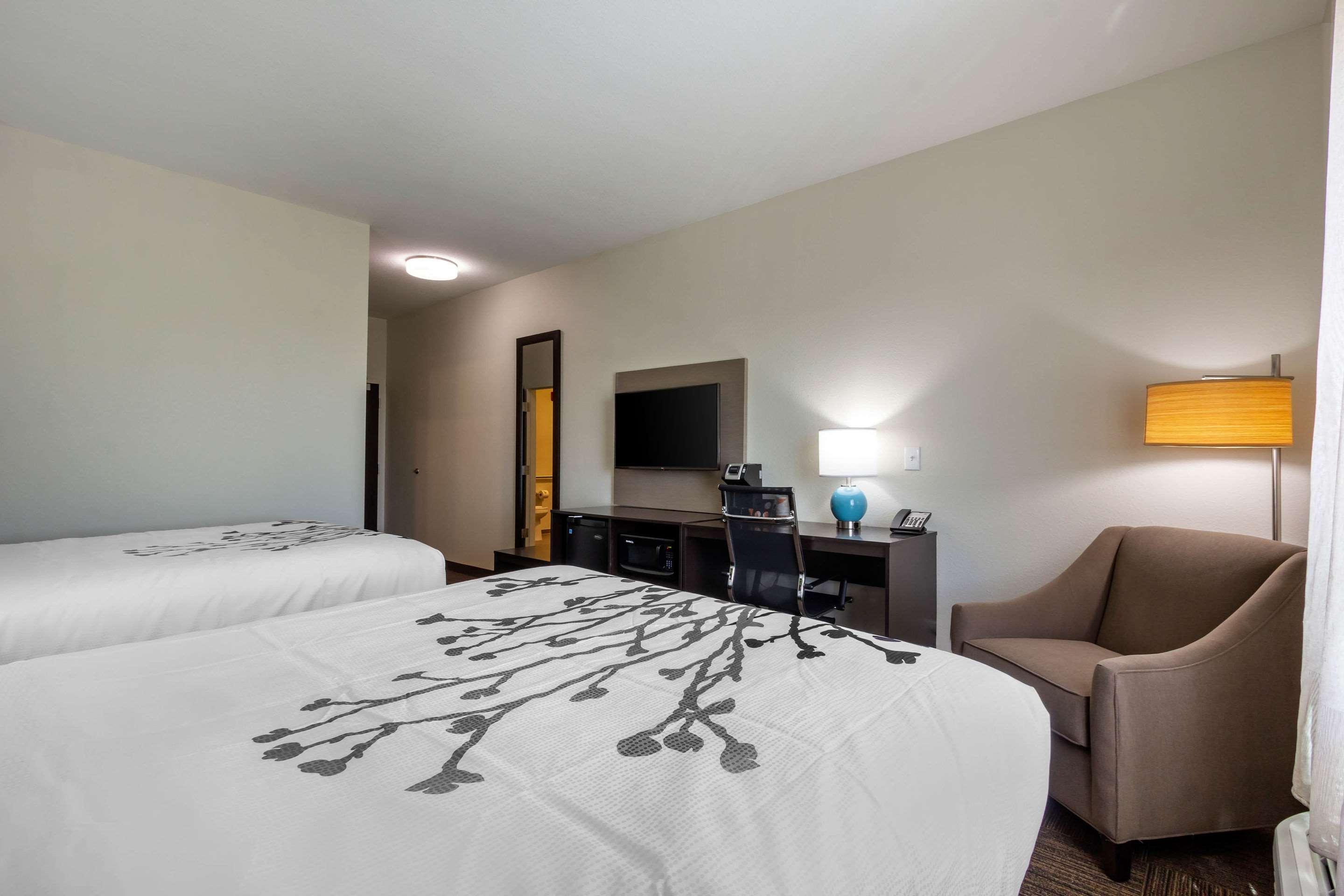 Sleep & South Hotel