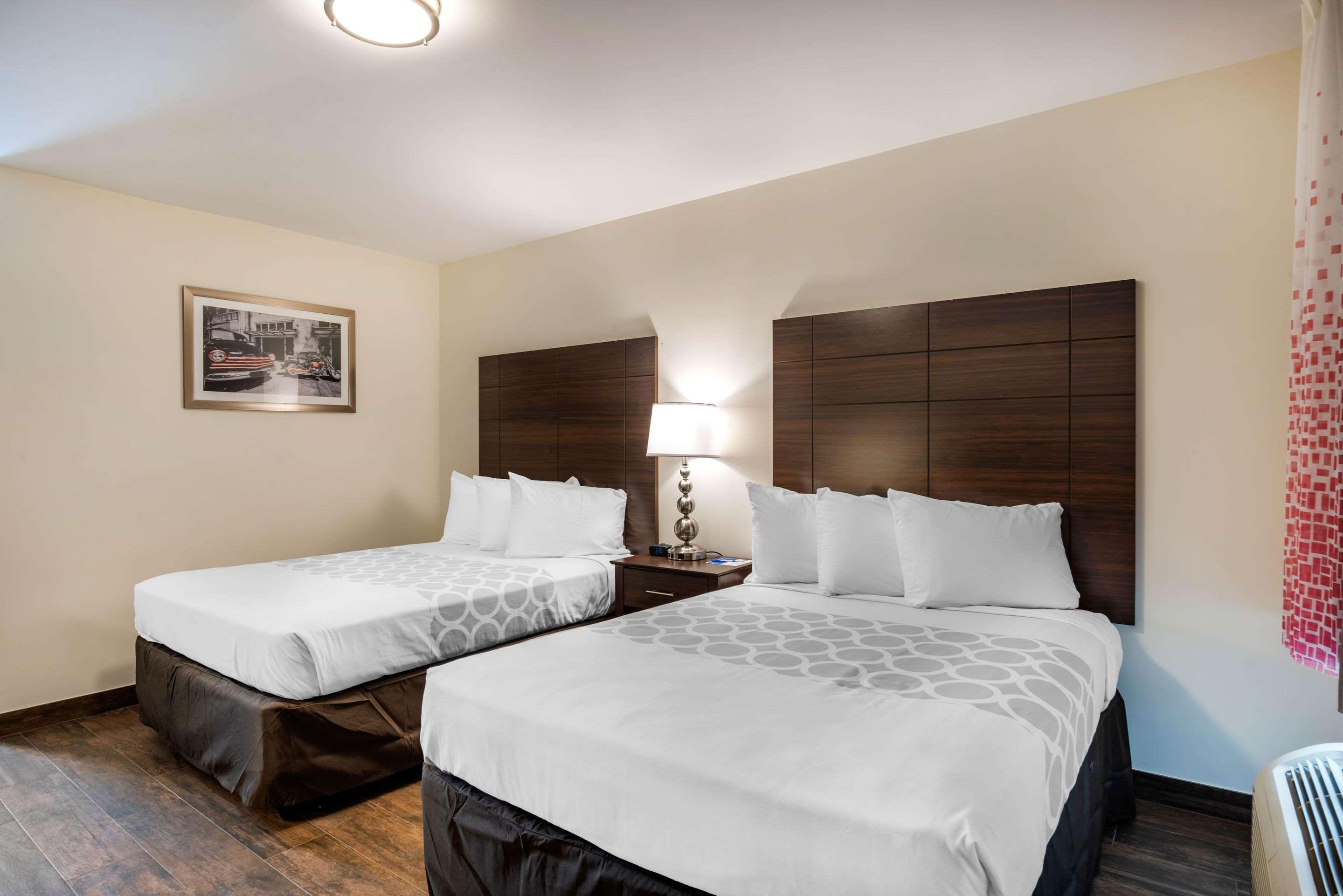 Inn Downtown Hollywood Gardens Inn & Suites Hollywood