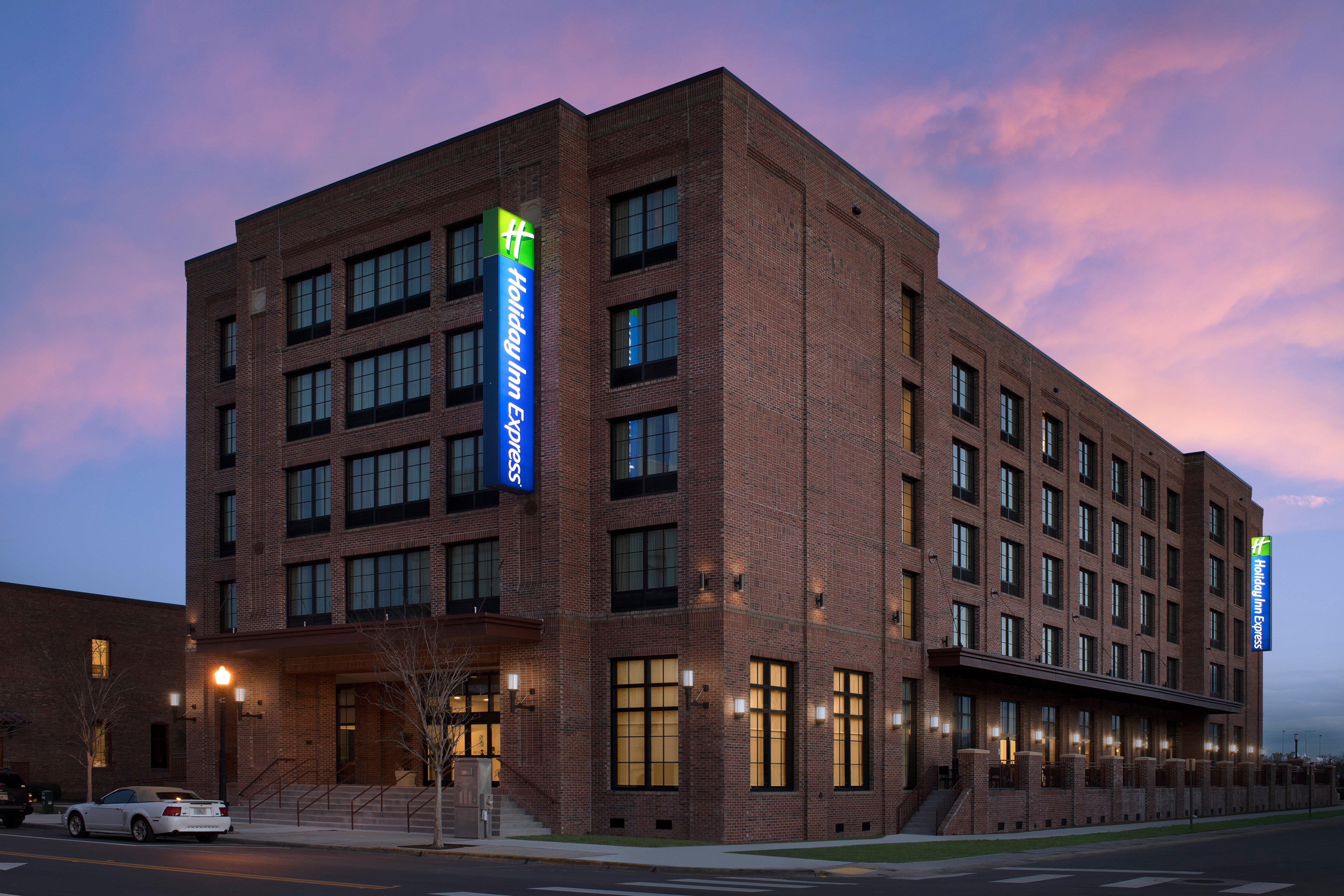 Express Downtown By Ihg 3*