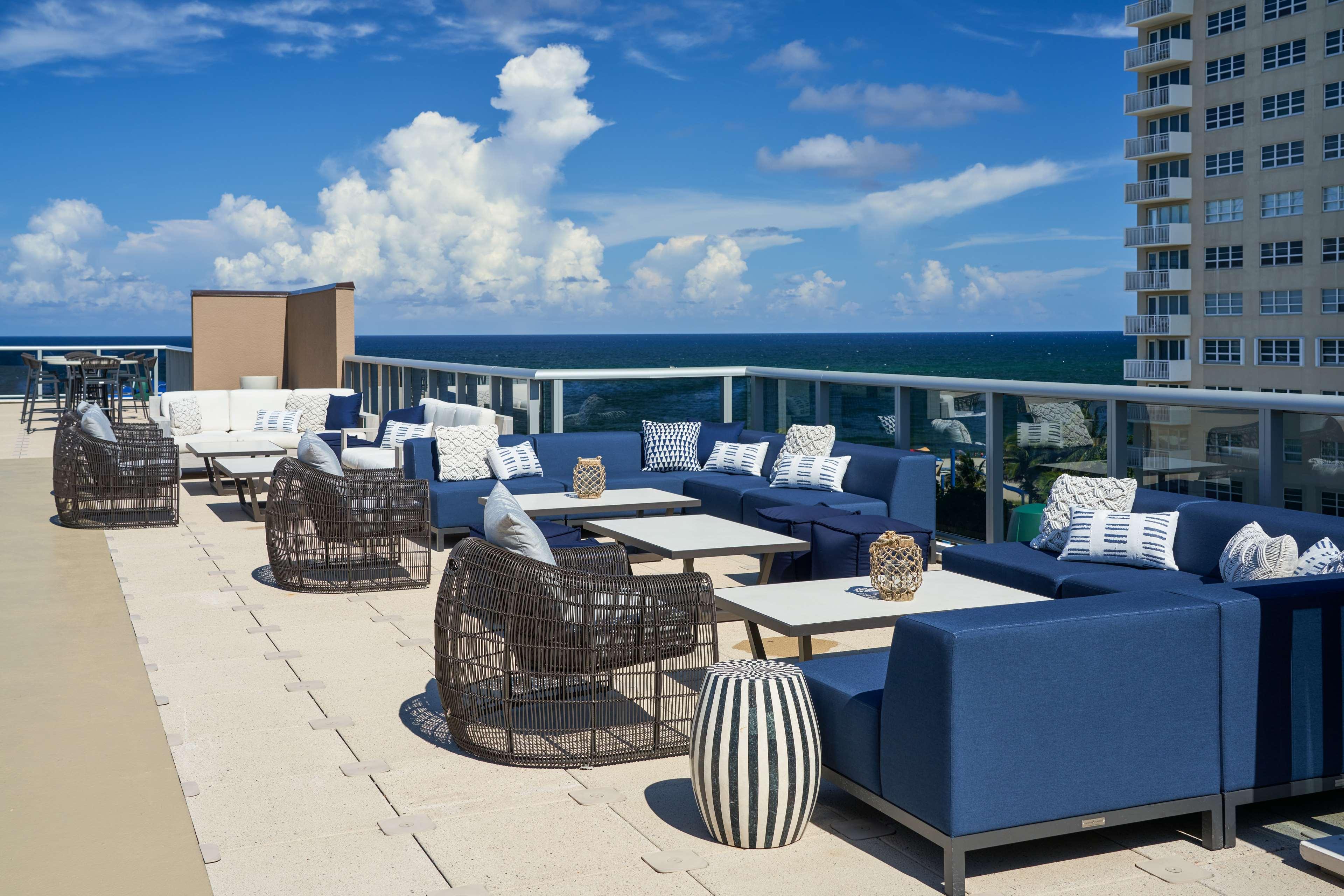 Tru By Hilton Pompano Pier Hotel 3*