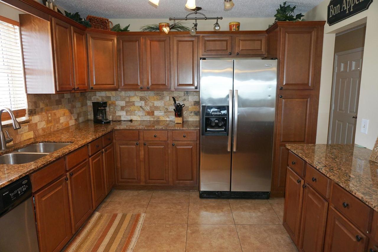 Sea Breeze By Travel Services Madeira Beach