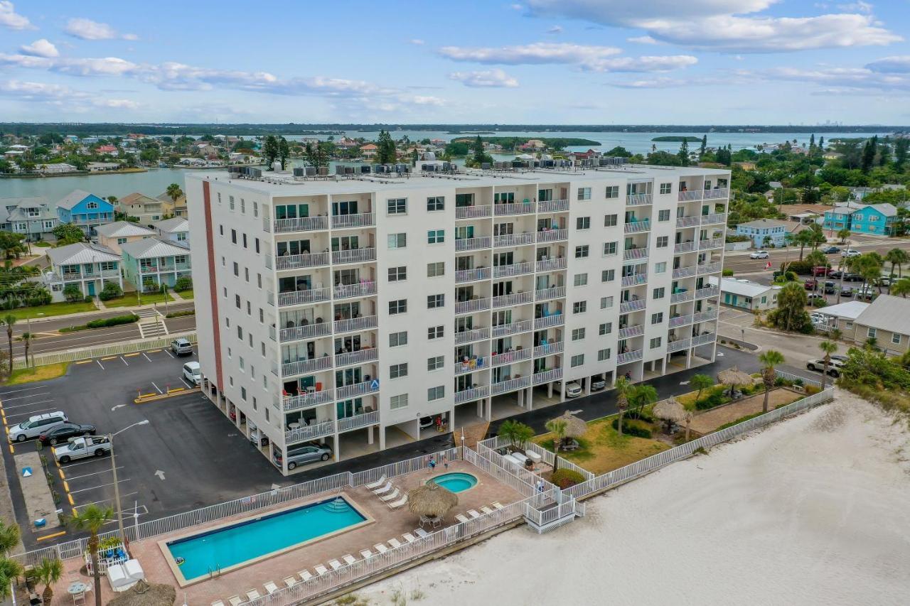 Apartment Sea Breeze By Travel Services *
