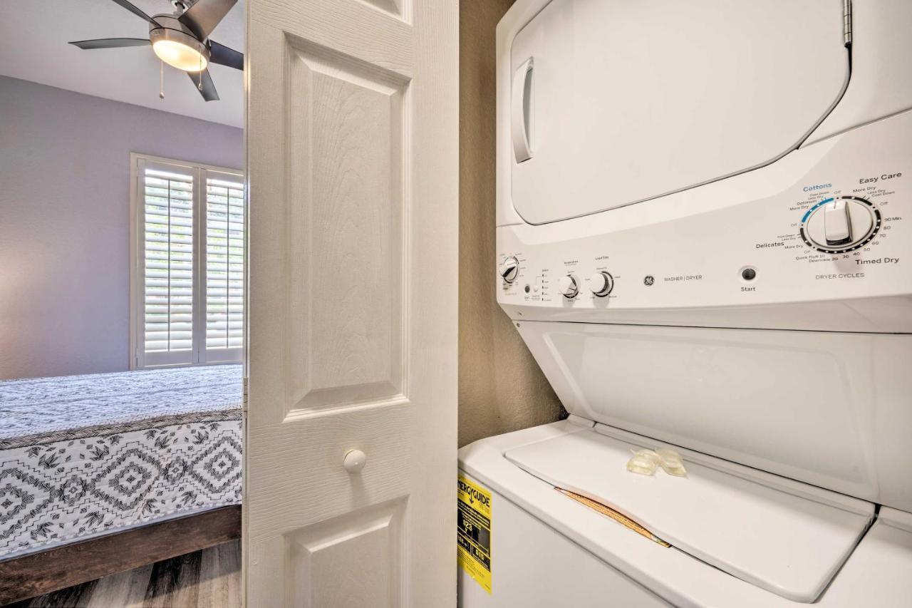 Sunny Townhome About 9 Mi To World! Holiday home Davenport