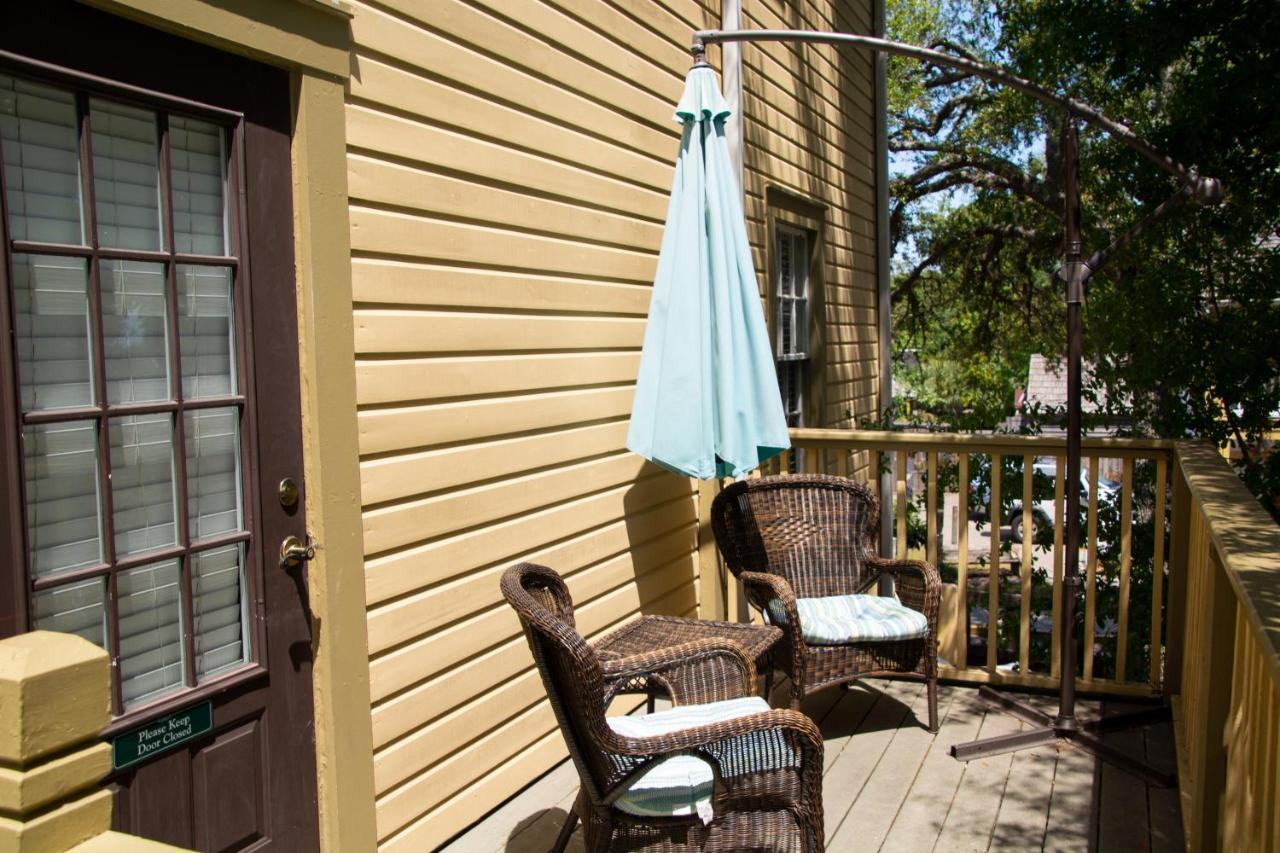 Agustin - - Adults Only Bed & Breakfast