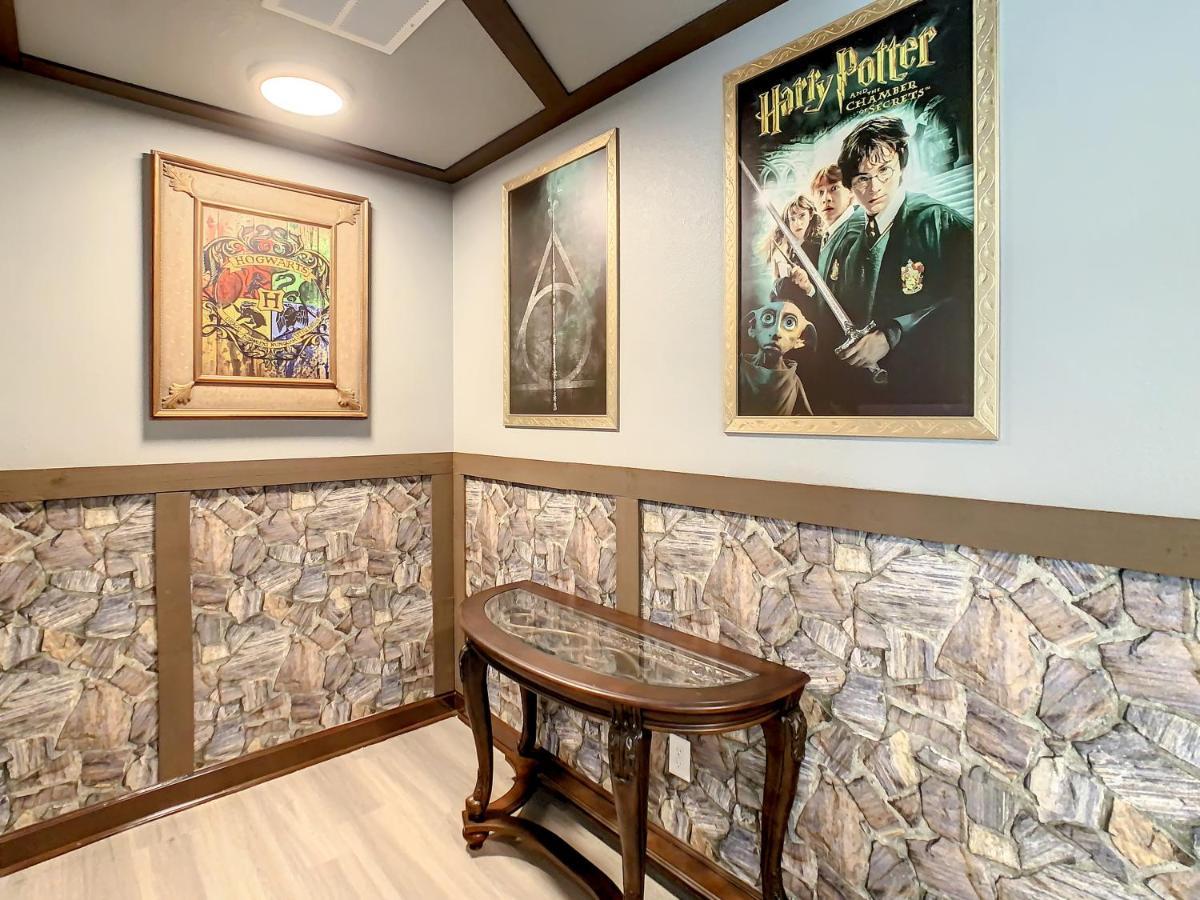 Villa Marvelous Magical House: Amazing Themes And Pool, 5mi Kissimmee