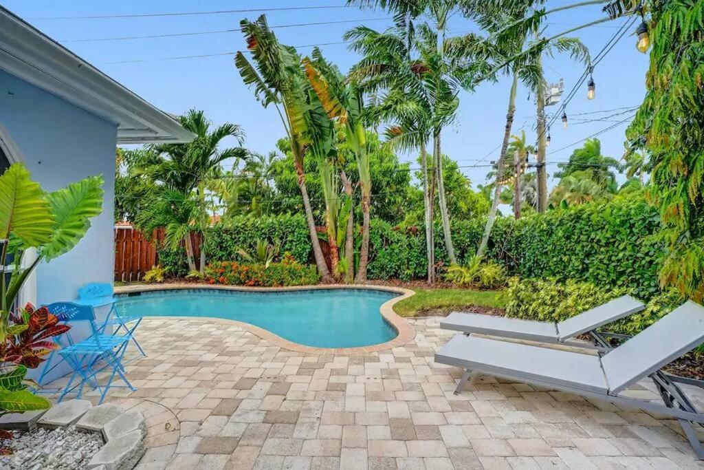 Villa Luxury 3br W/heated Pool, Mins To The