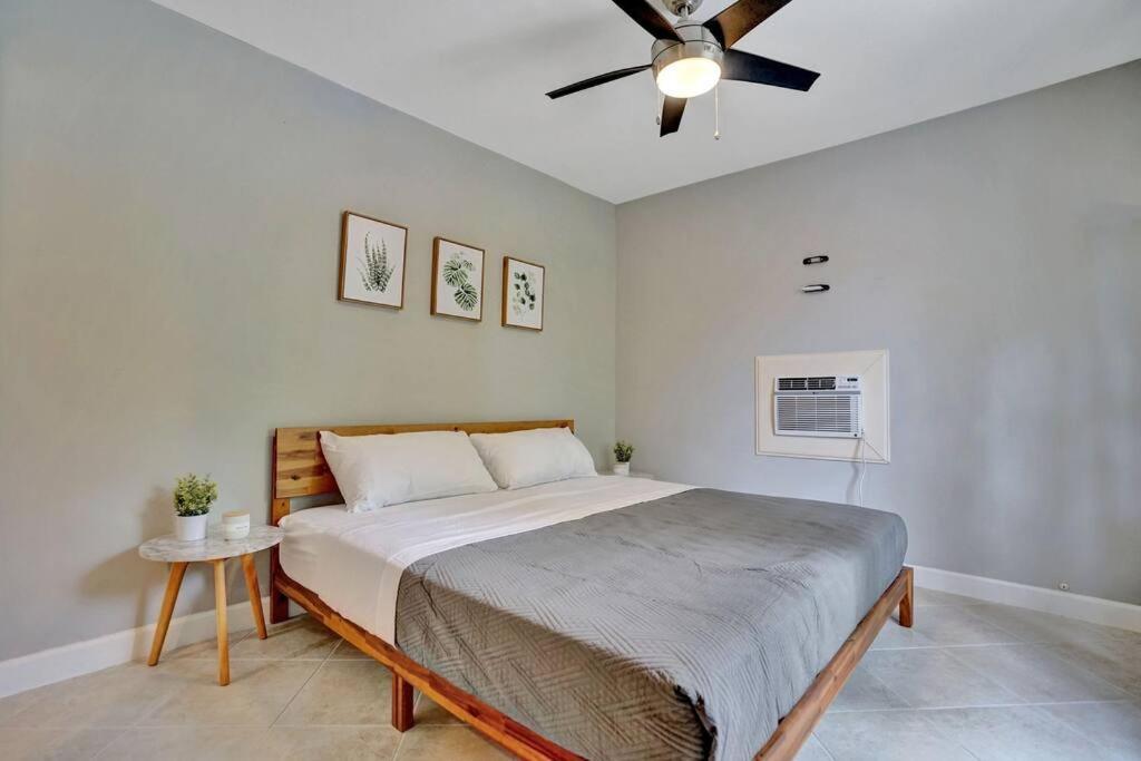 Luxury 3br W/heated Pool, Mins To The Villa *
