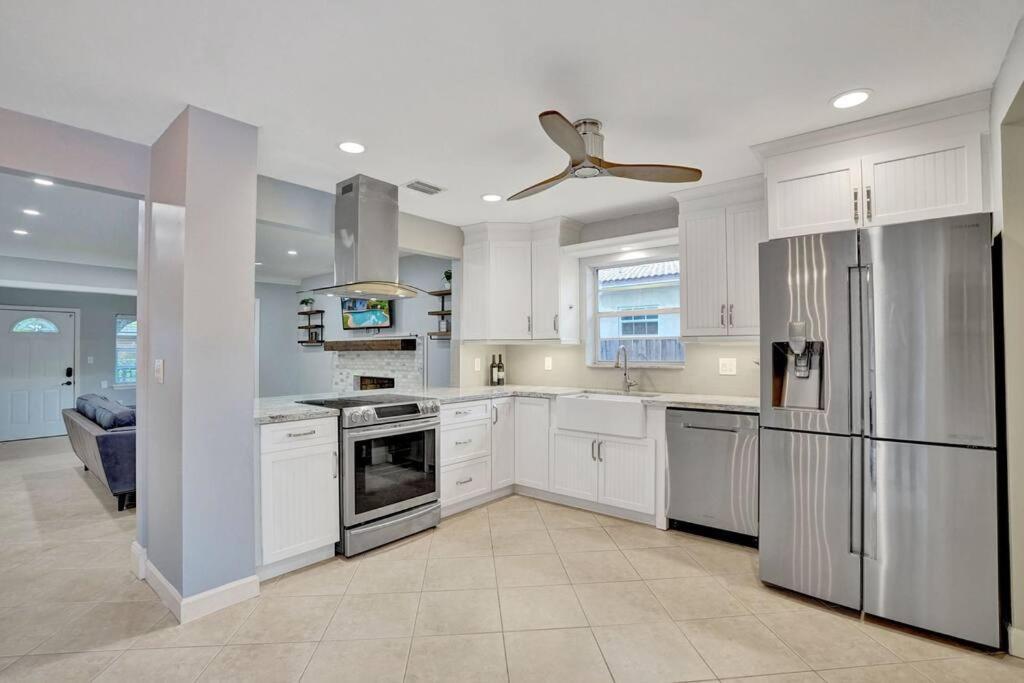 Villa Luxury 3br W/heated Pool, Mins To The Hollywood
