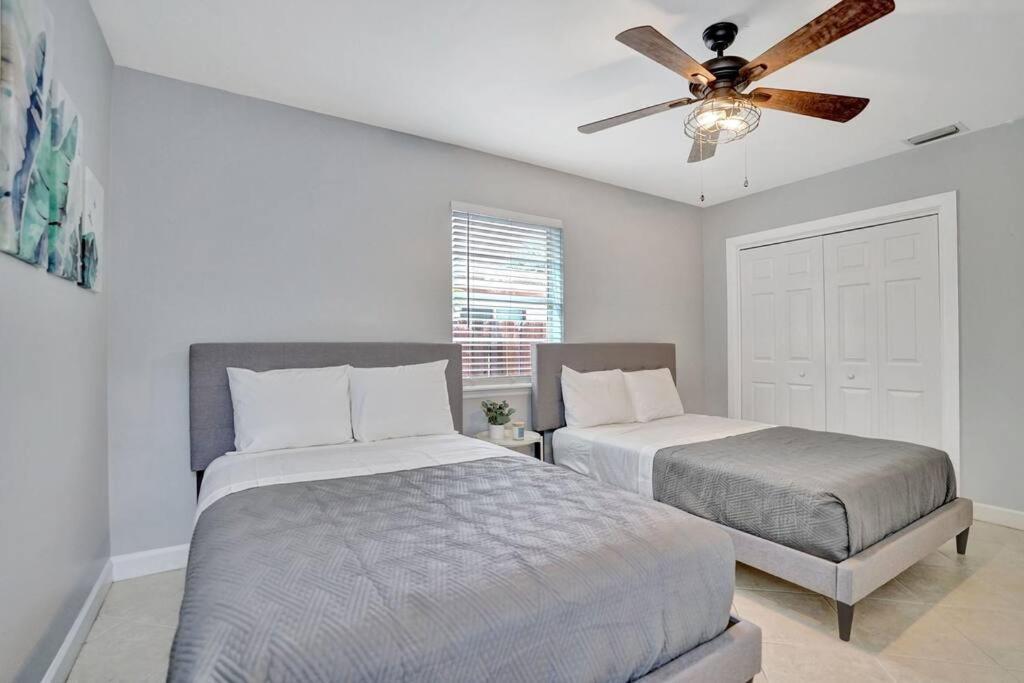 Villa Luxury 3br W/heated Pool, Mins To The Hollywood