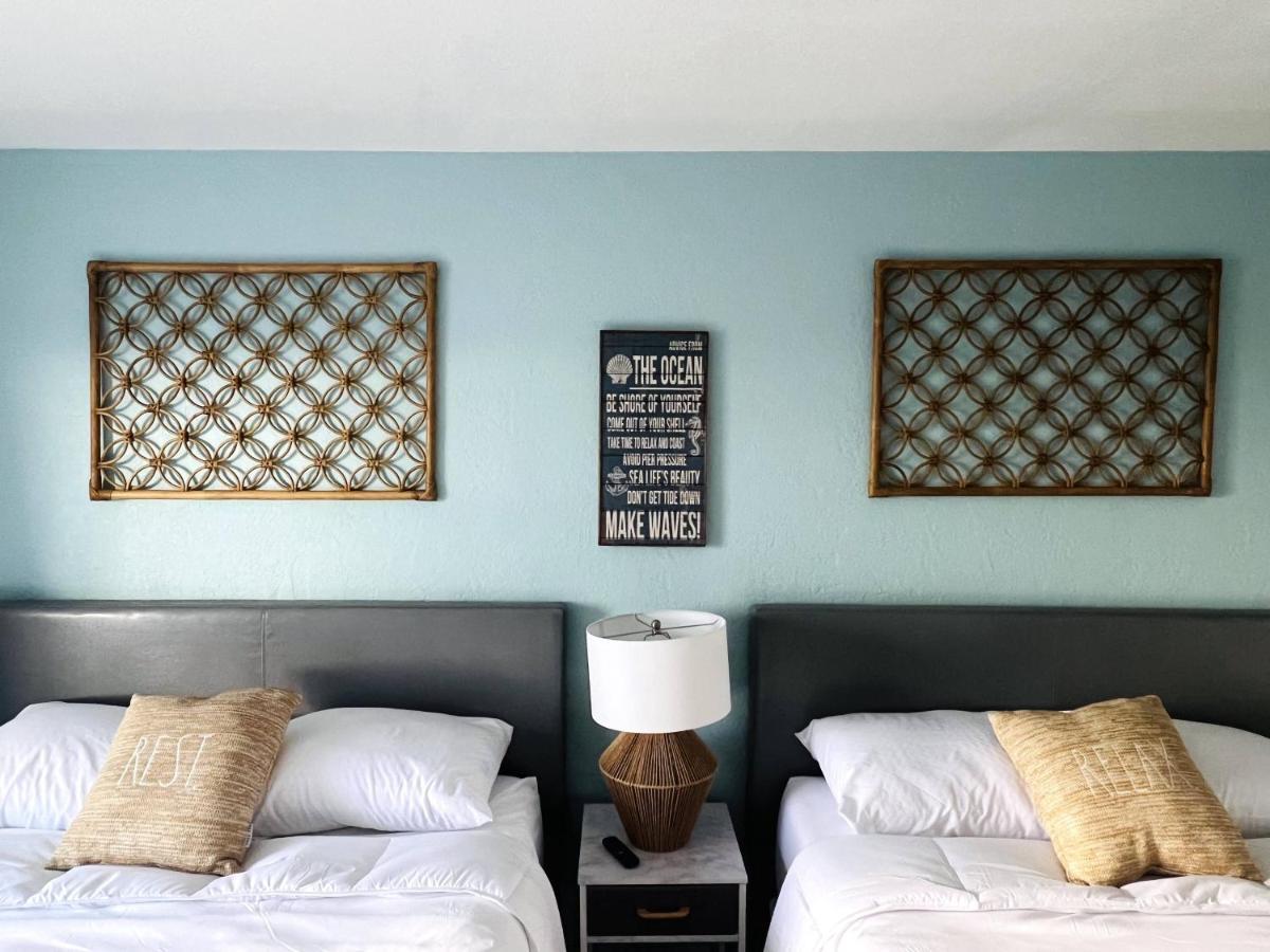 Motel 1915 Club