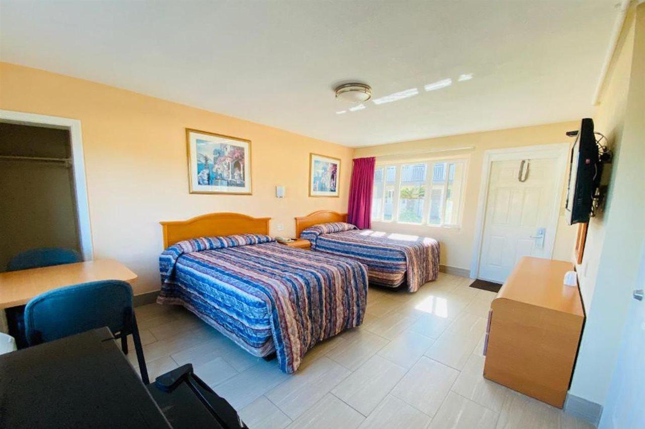 A 1 A Super Motel