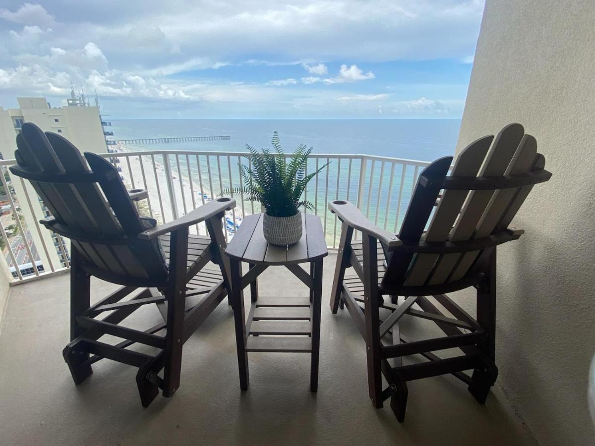 Aparthotel Million Dollar Views, Stunning Beachfront
