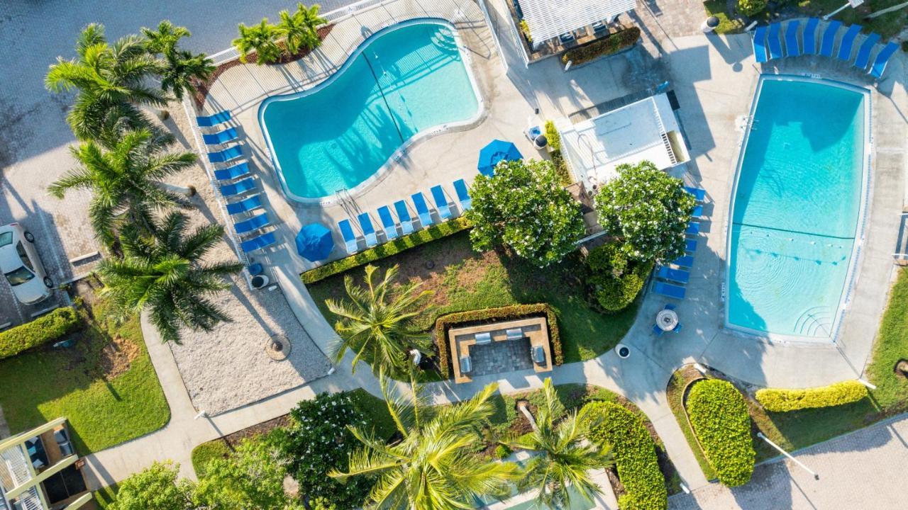 The Neptune Hotel 3*