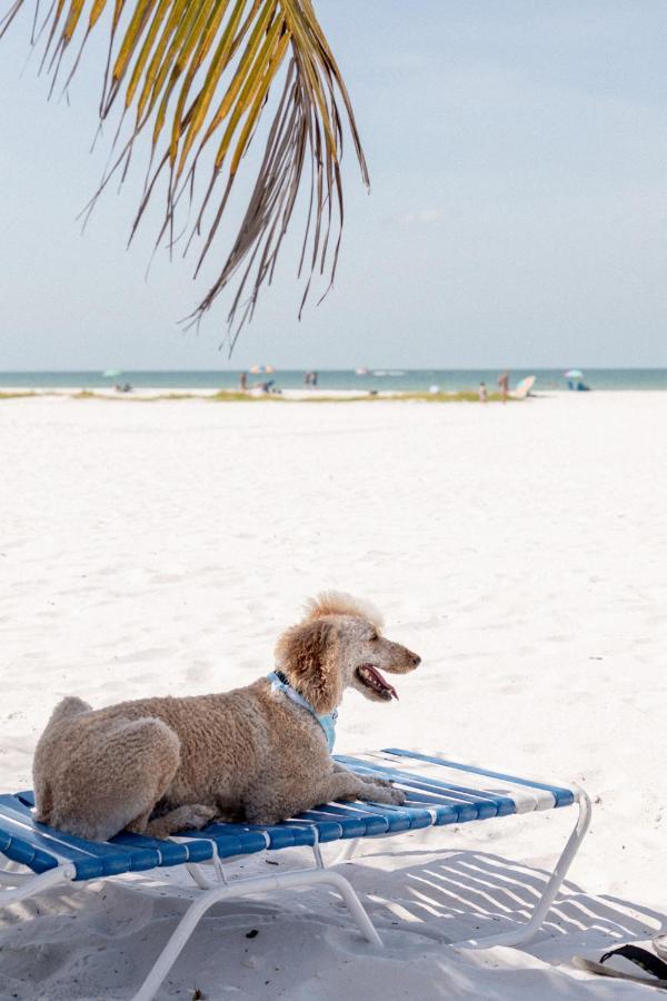 The Neptune 3* Fort Myers Beach