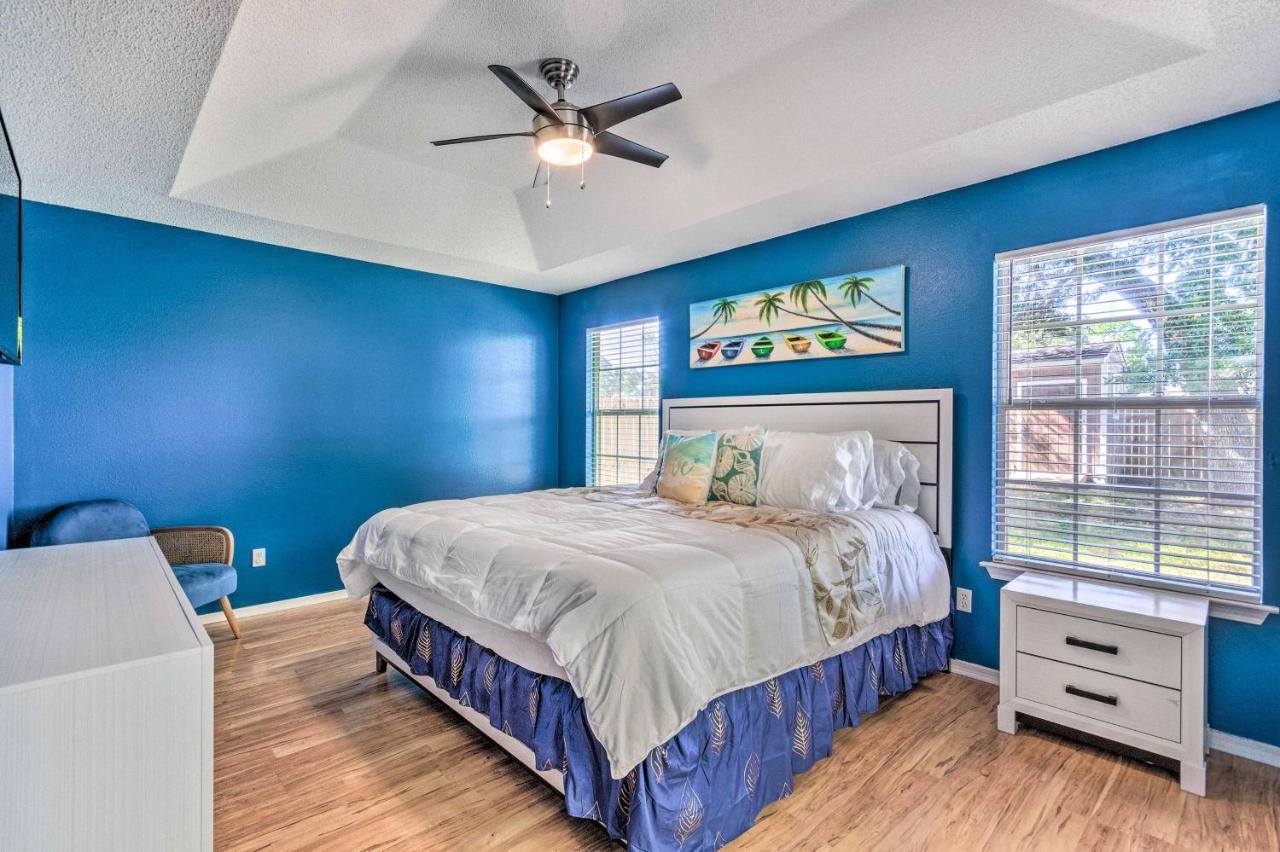 Bright With Yard About 6 Mi To Holiday home Pensacola