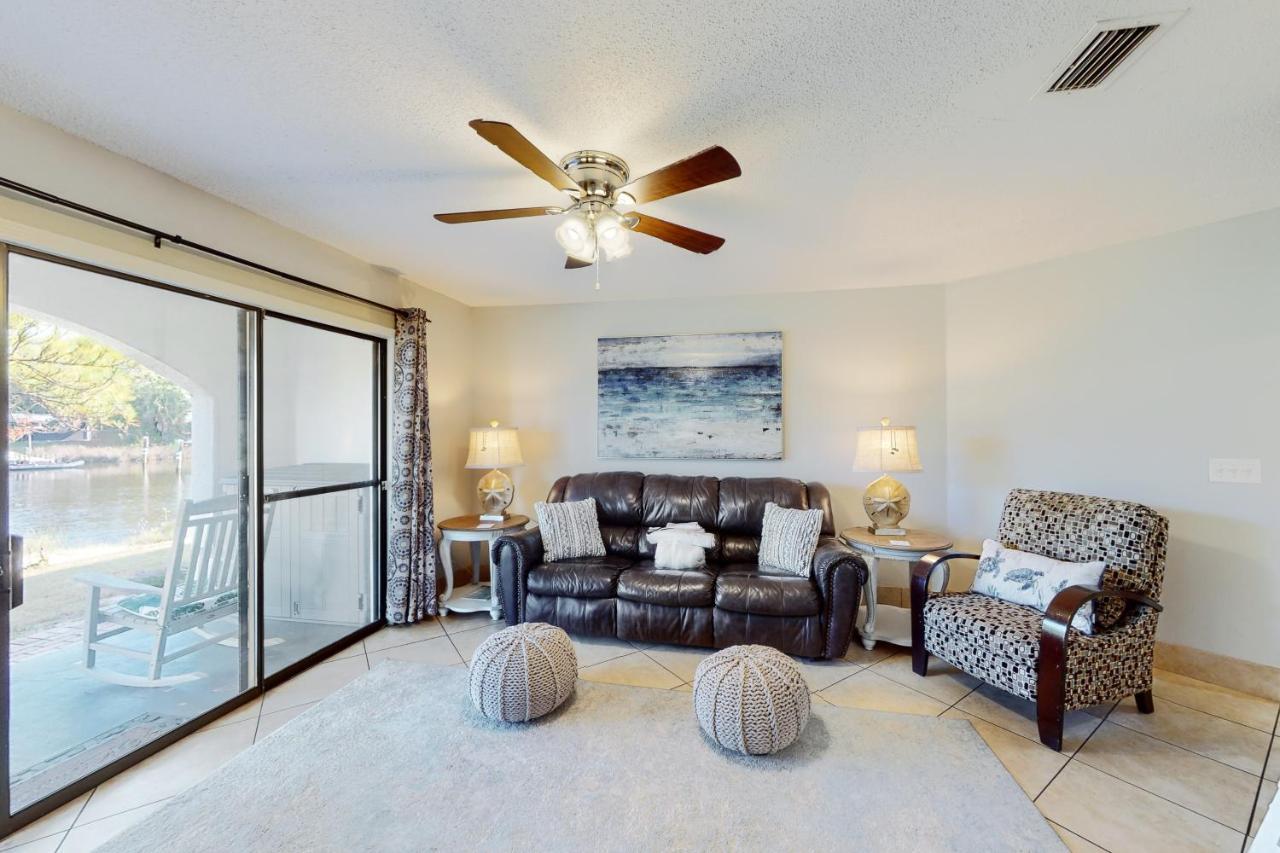 Apartment The At St. Thomas Square #201