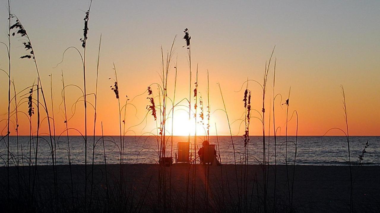 Sunset 3 *