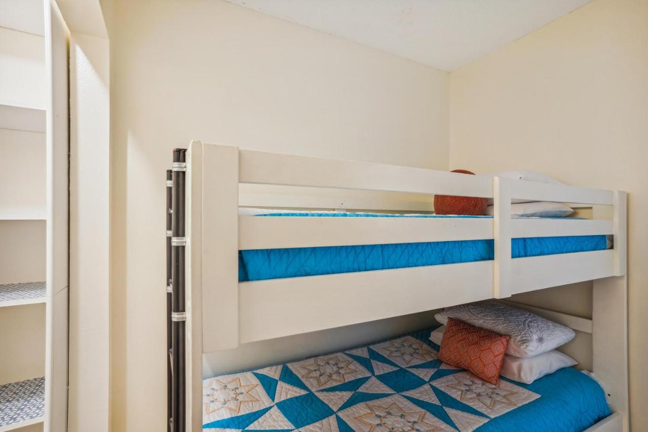 Holiday home Madeira 504 - Premier St. Pete Beach