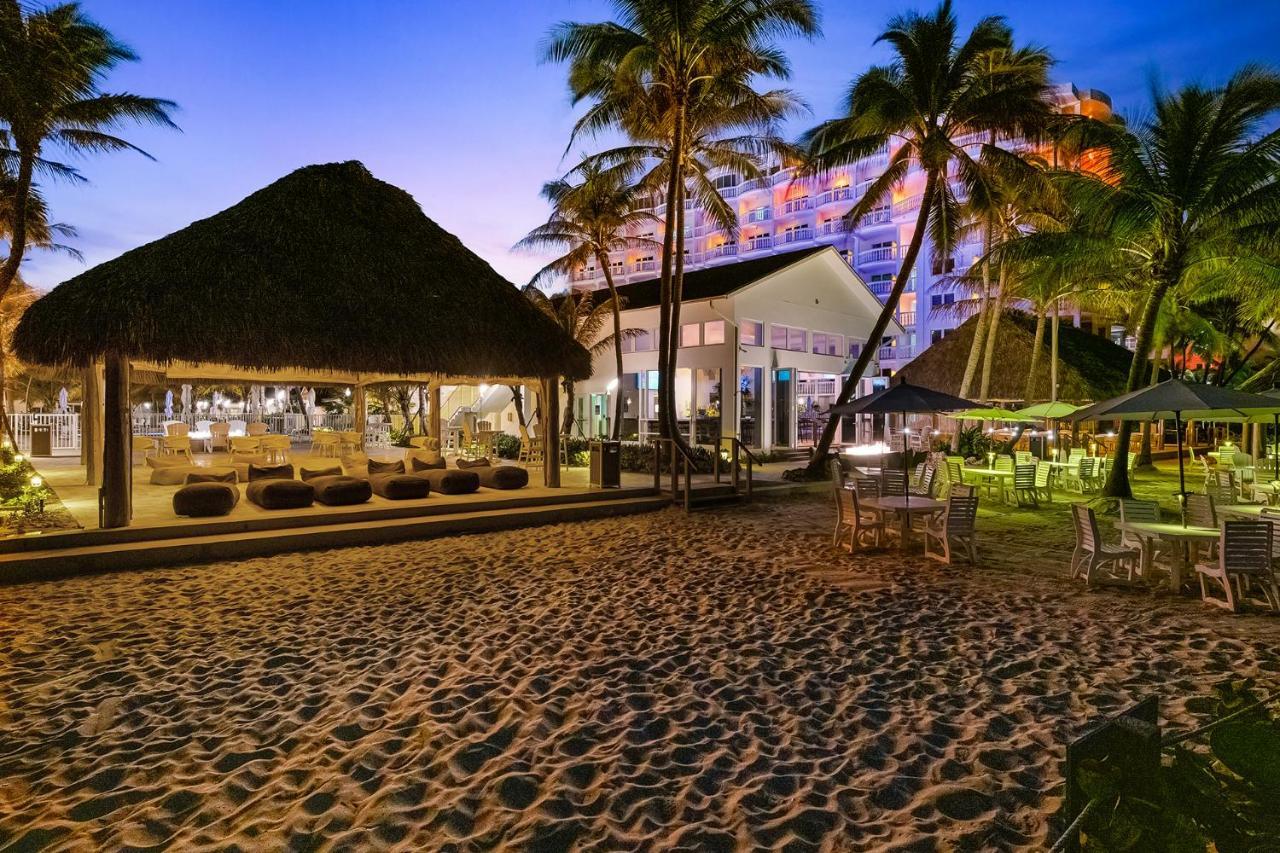 Beachcomber & Club