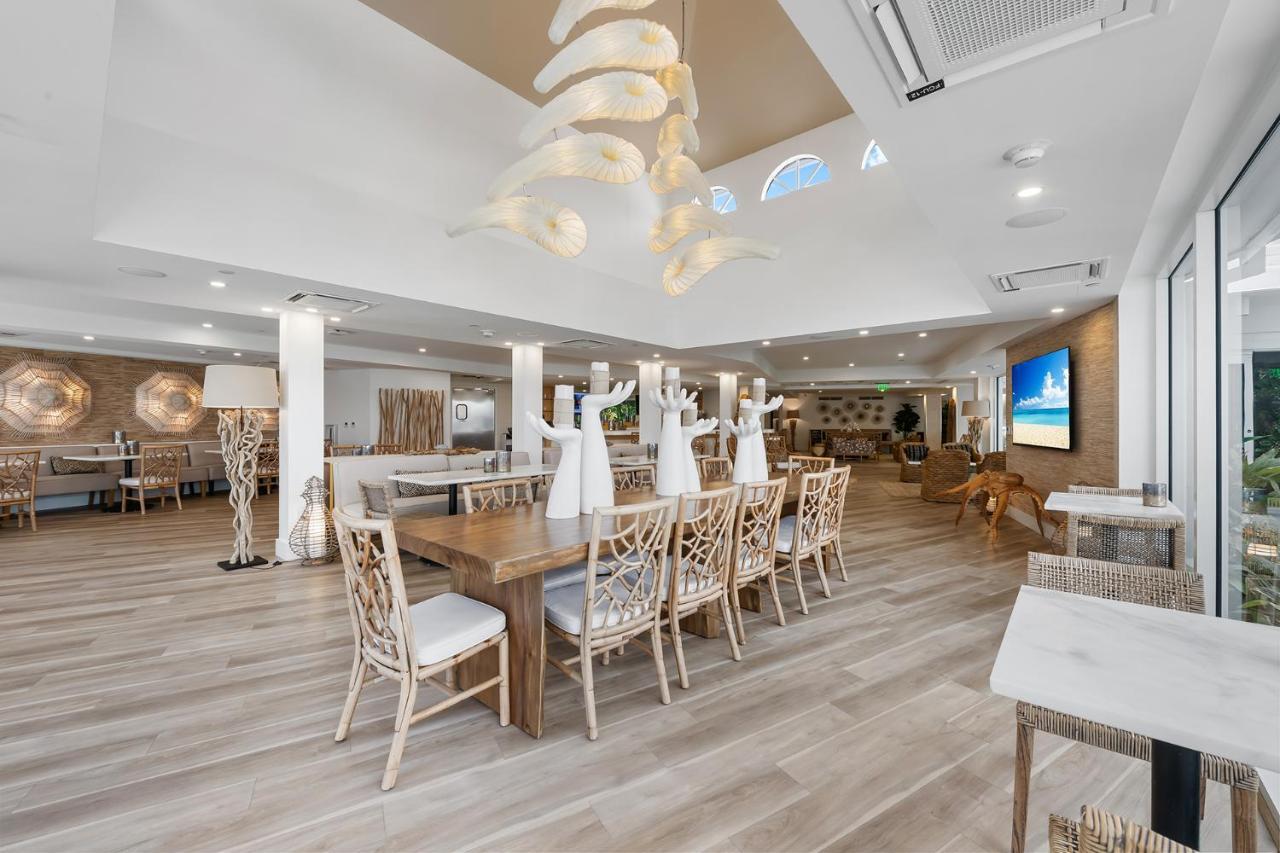 Beachcomber & Club Resort
