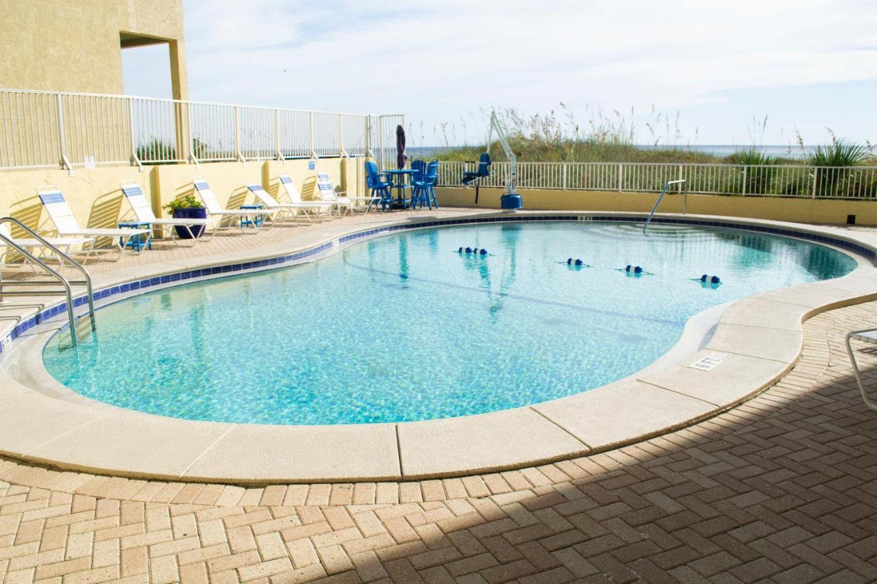 Dolphin Island Beachfront Private Balcony Apartment