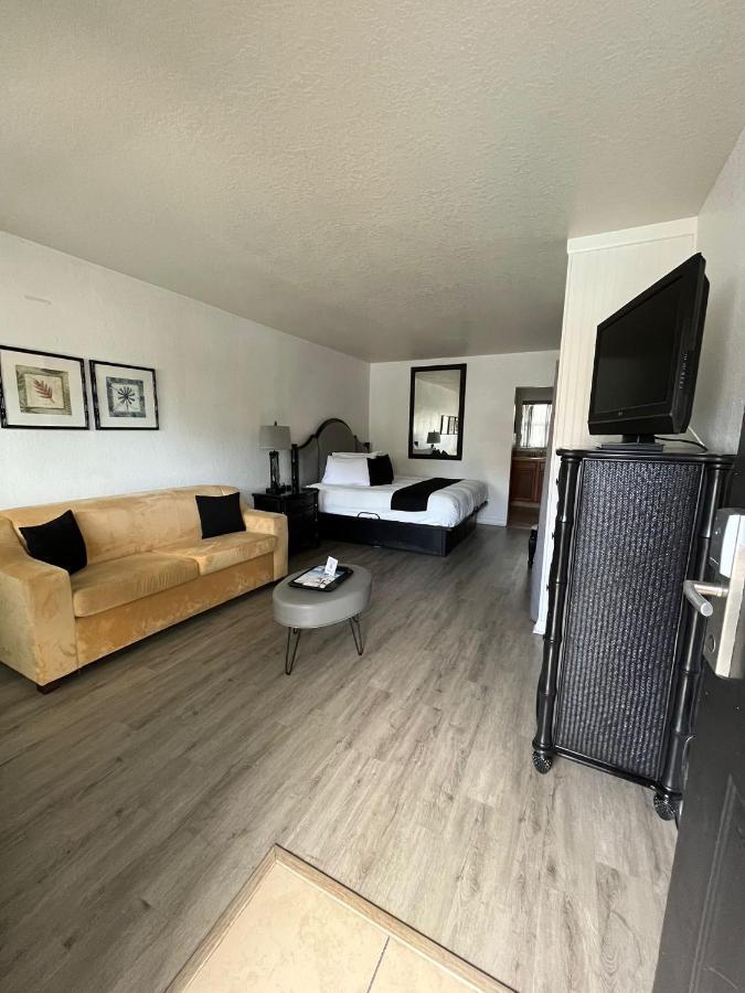 Isles Inn Madeira Beach