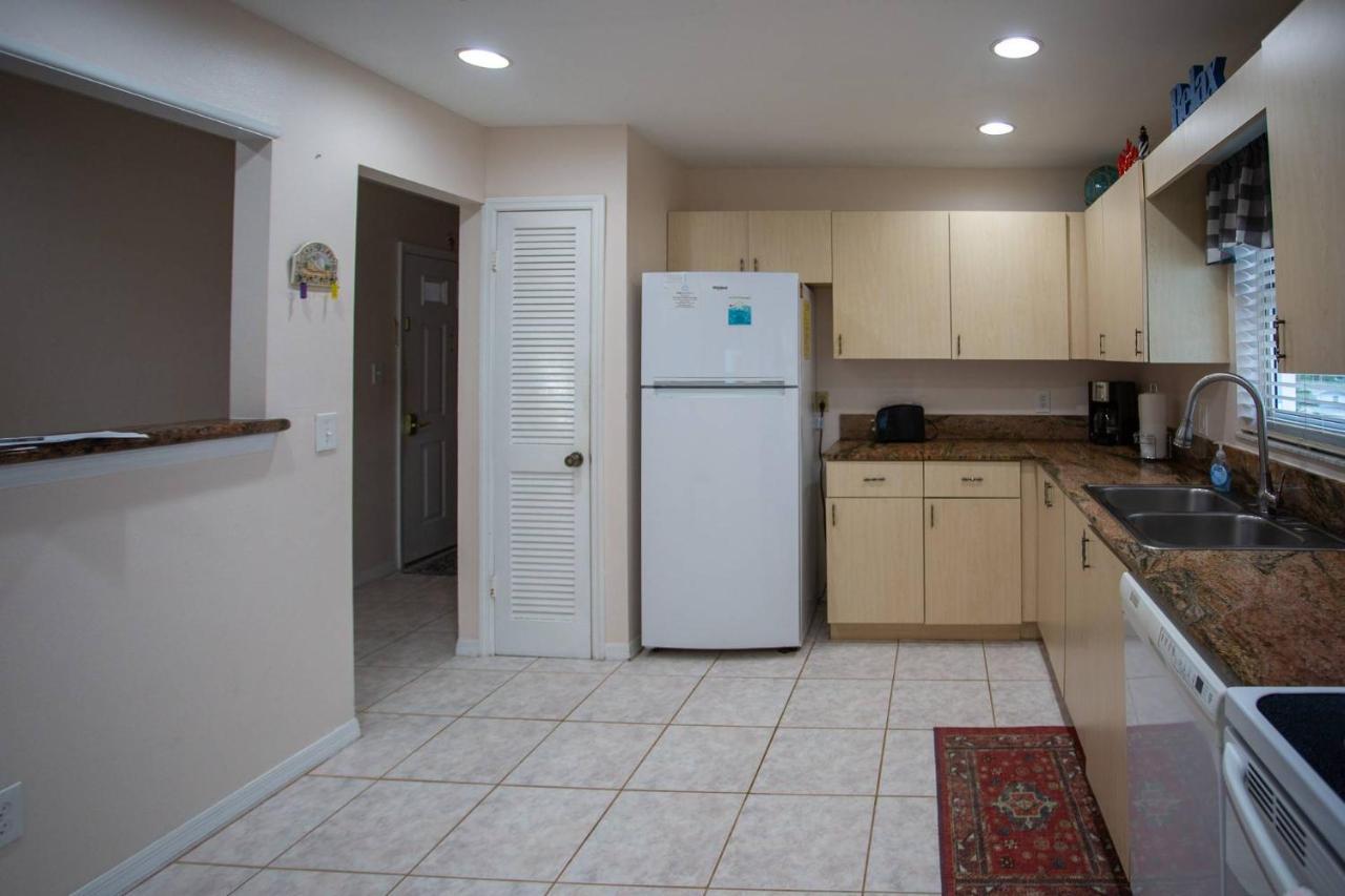 501 - Sea Breeze Holiday home *
